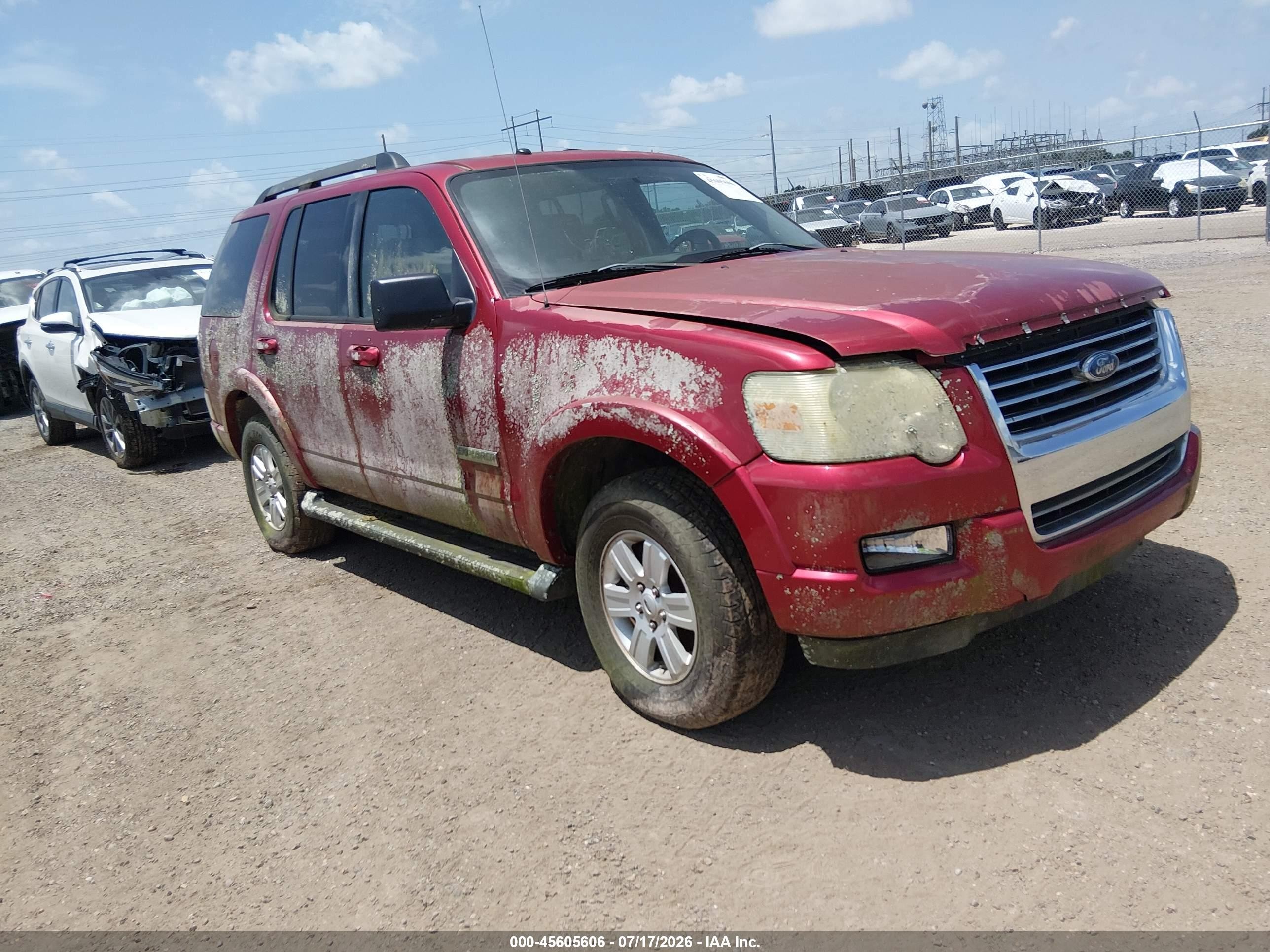 2008 Ford Explorer XLT, VIN 1FMEU63E28UA80017 — Normal wear
