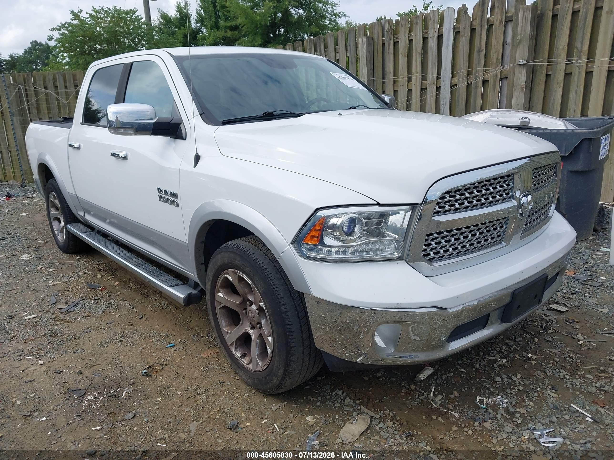 2016 Ram 1500 Laramie, VIN 1C6RR7NG7GS391729 — Mechanical