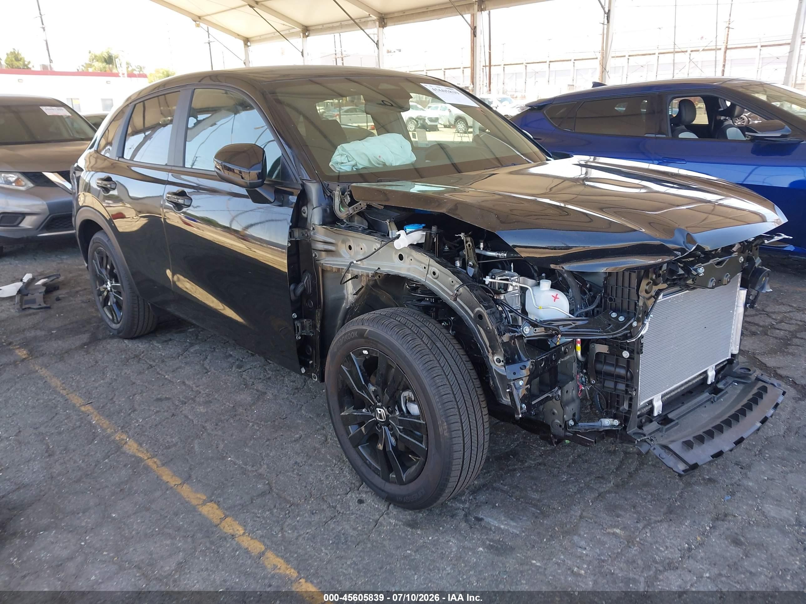 2026 Honda HR-V Sport, VIN 3CZRZ1H52TM745914 — Side