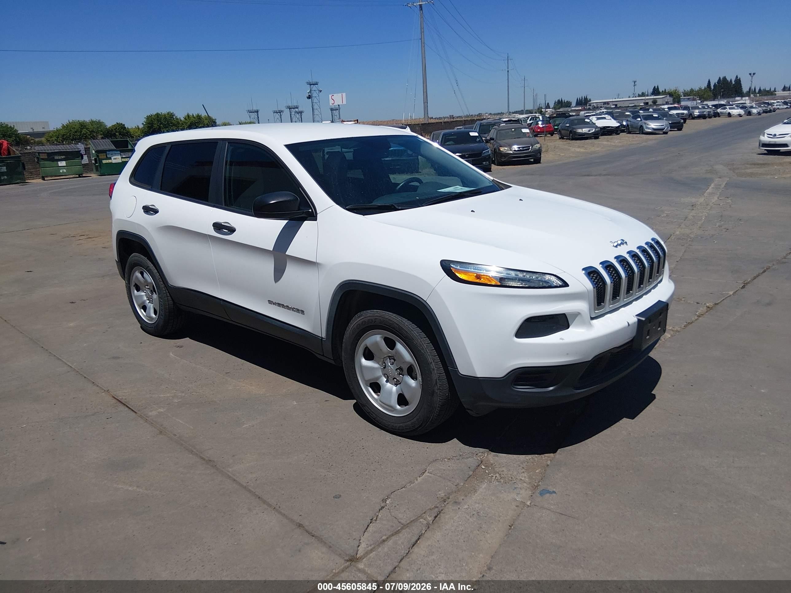 2016 Jeep Cherokee Sport, VIN 1C4PJMAB8GW343455 — Normal wear