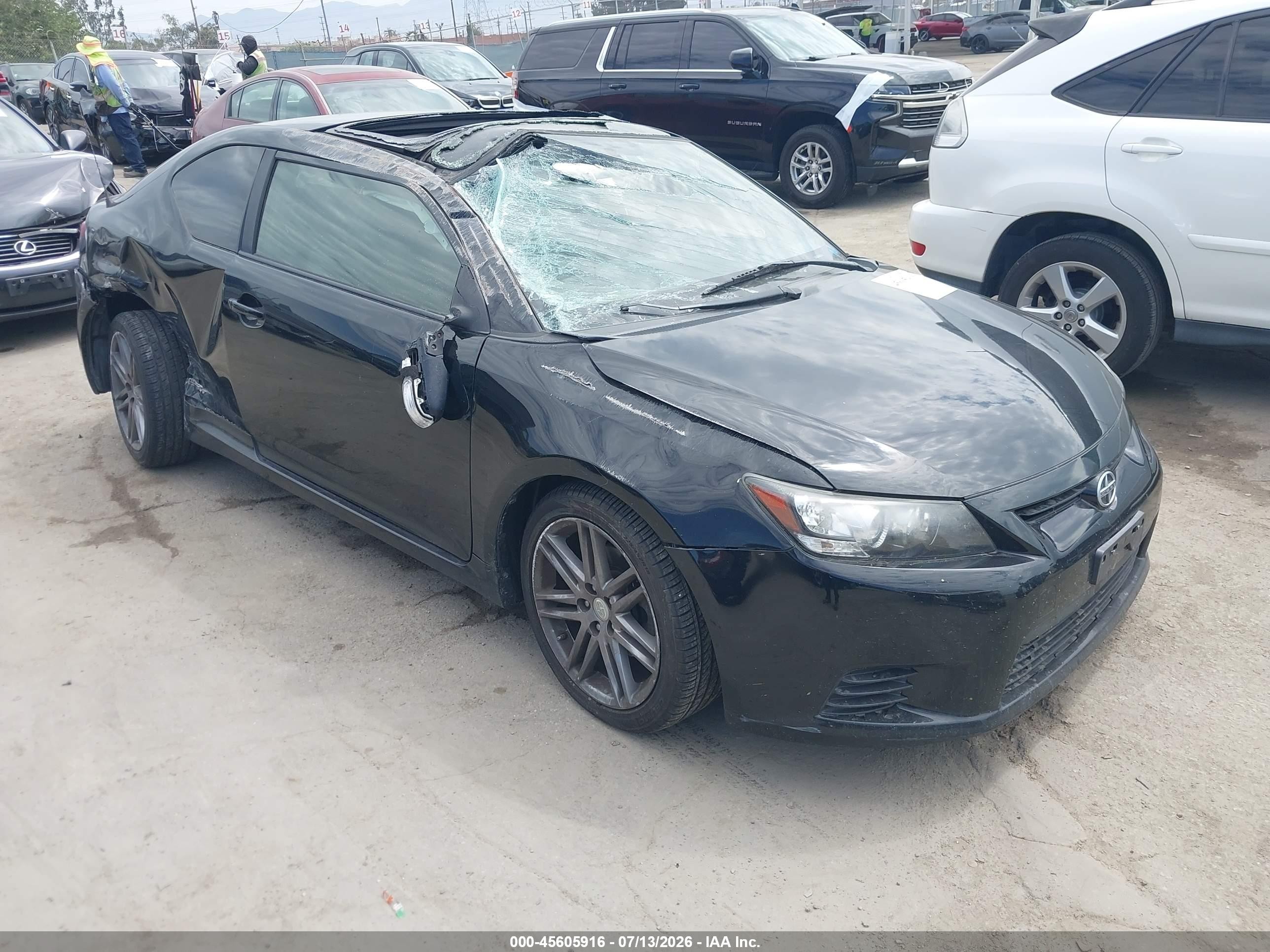 2013 Scion tC, VIN JTKJF5C78D3064261 — Опрокидывание