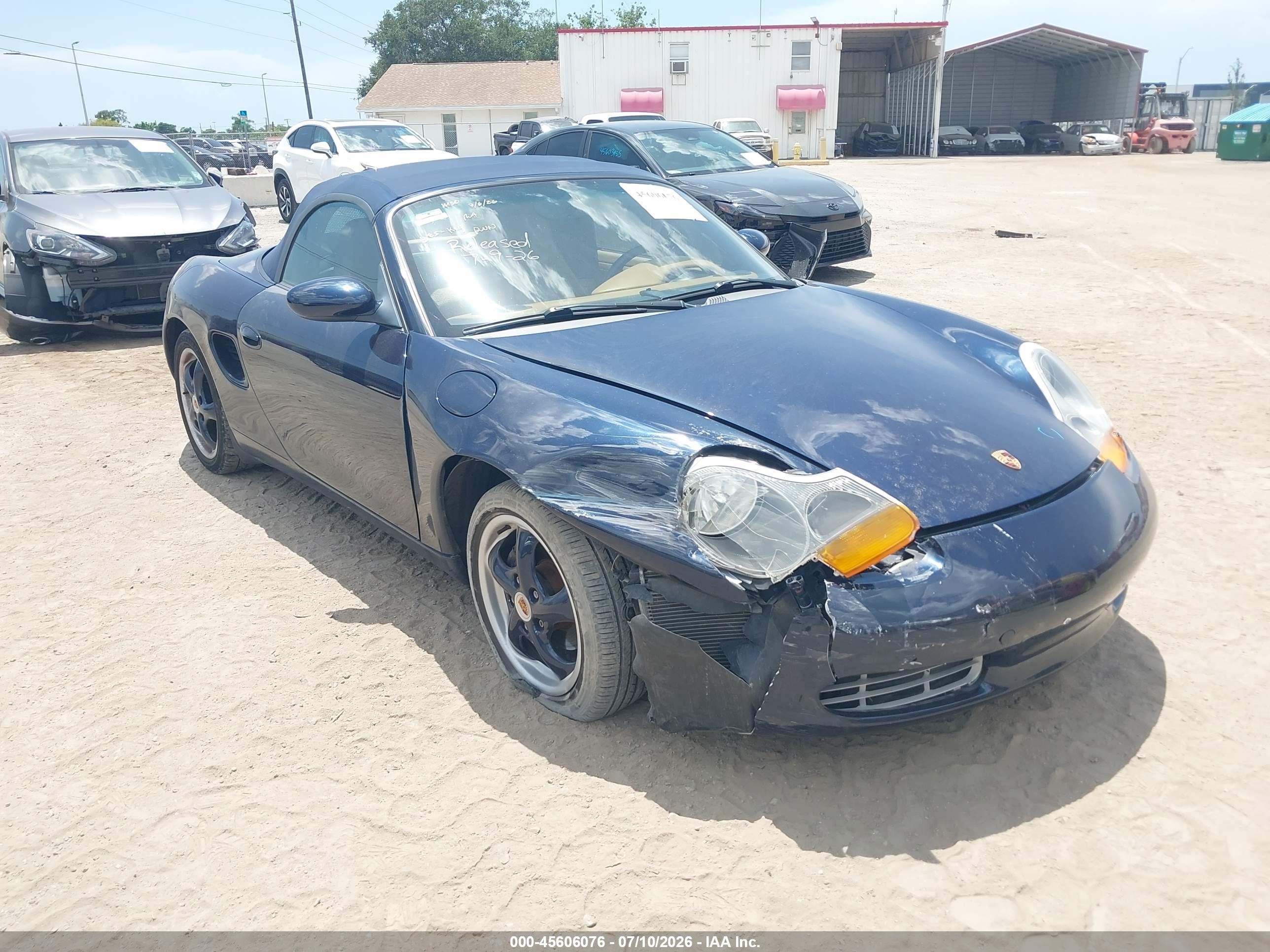 1999 Porsche Boxster, VIN WP0CA2983XU623873 — Front end