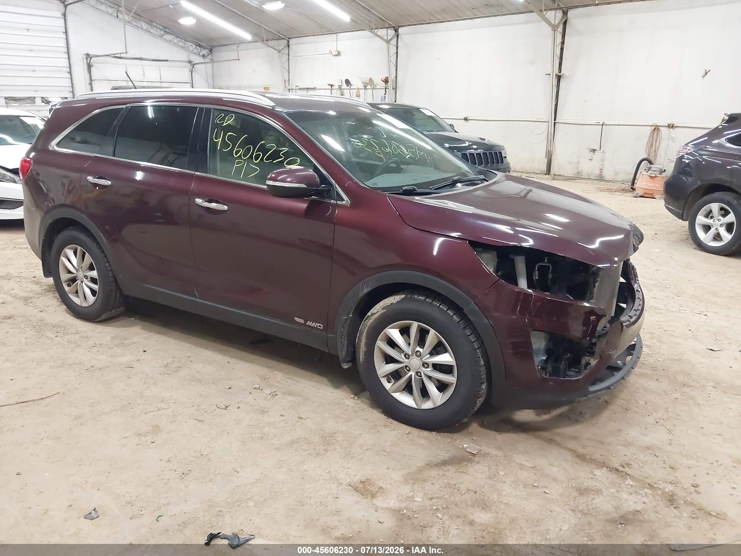 2017 Kia Sorento LX, VIN 5XYPGDA50HG324843 — Front end