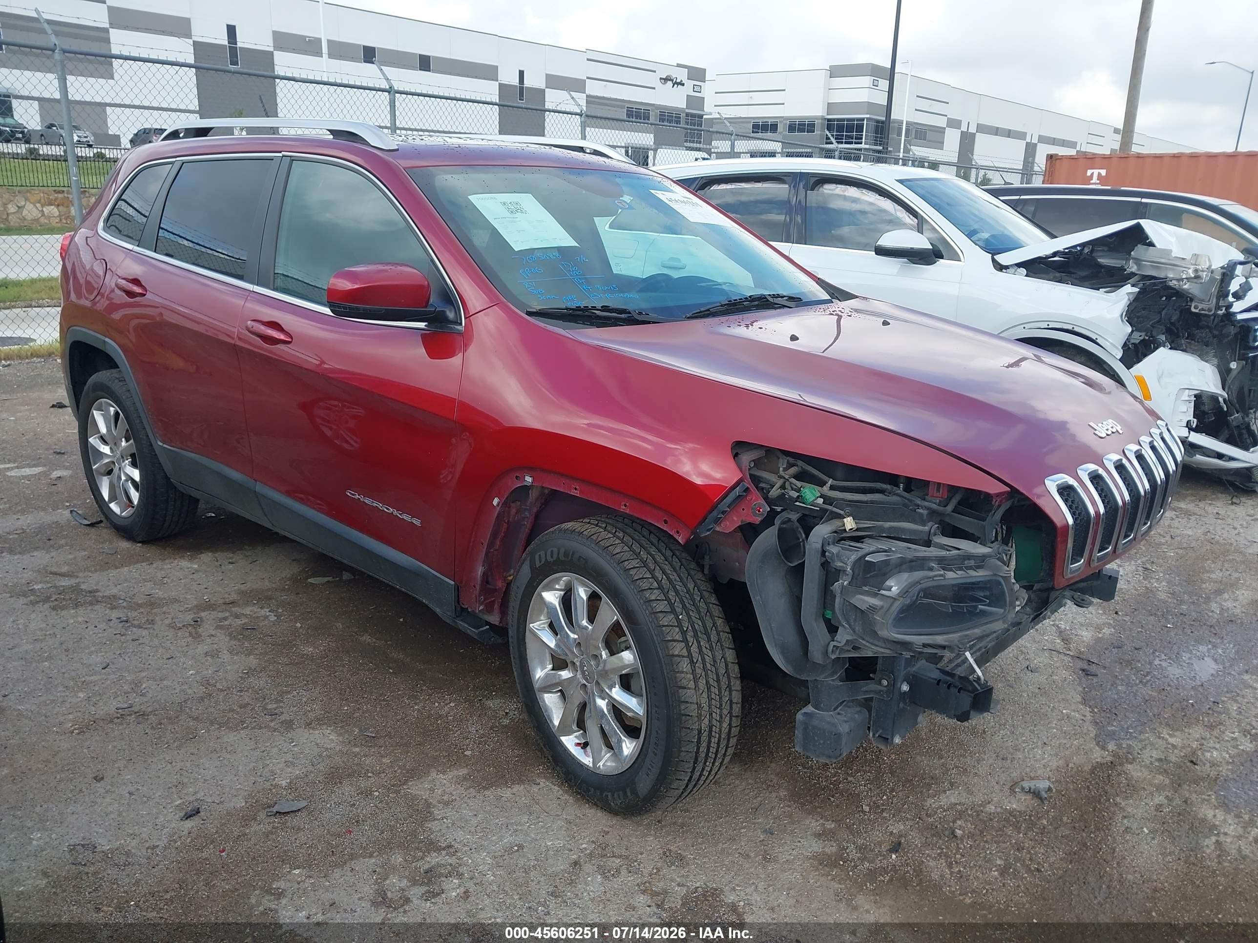 2014 Jeep Cherokee Limited, VIN 1C4PJMDS3EW215505 — Front end