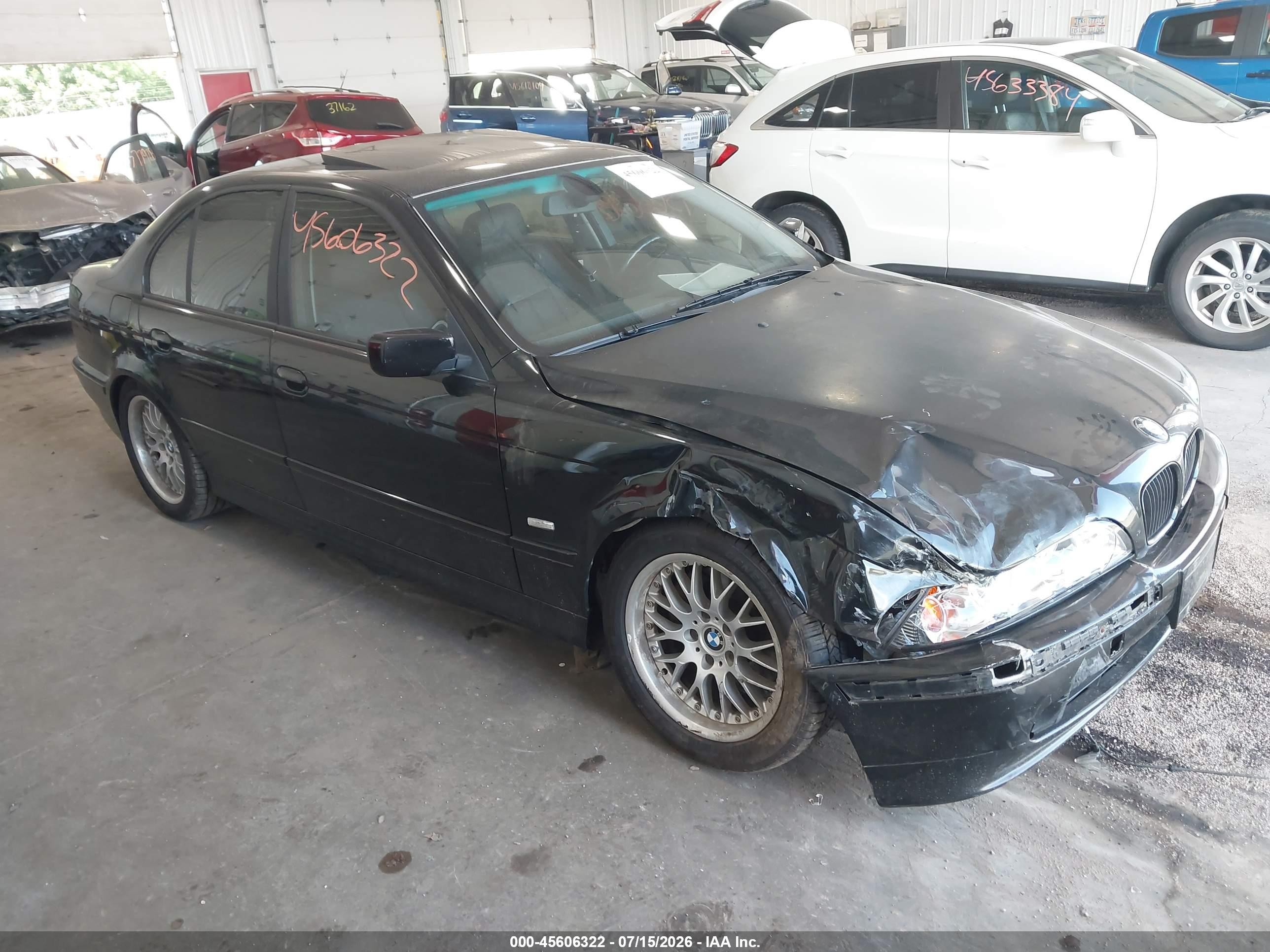 2002 BMW 5 Series 530i, VIN WBADT63412CH92400 — Перед