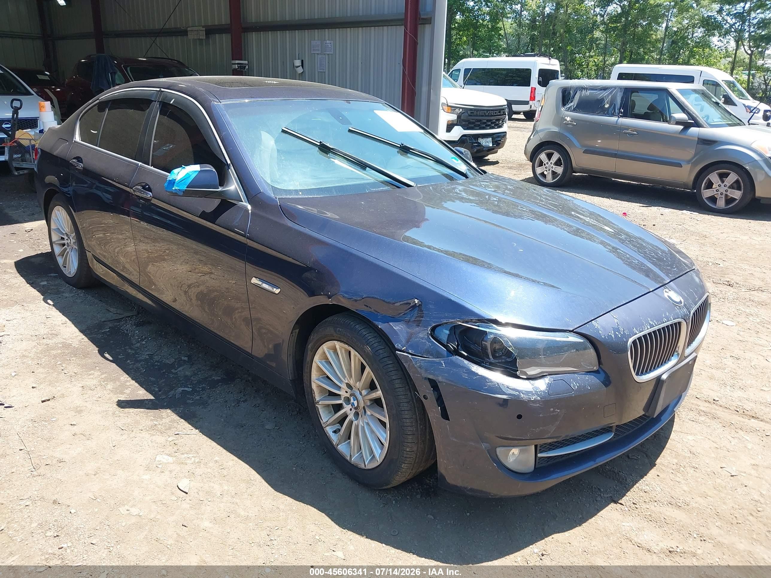 2011 BMW 5 Series 535i, VIN WBAFR7C57BC807582 — Front end