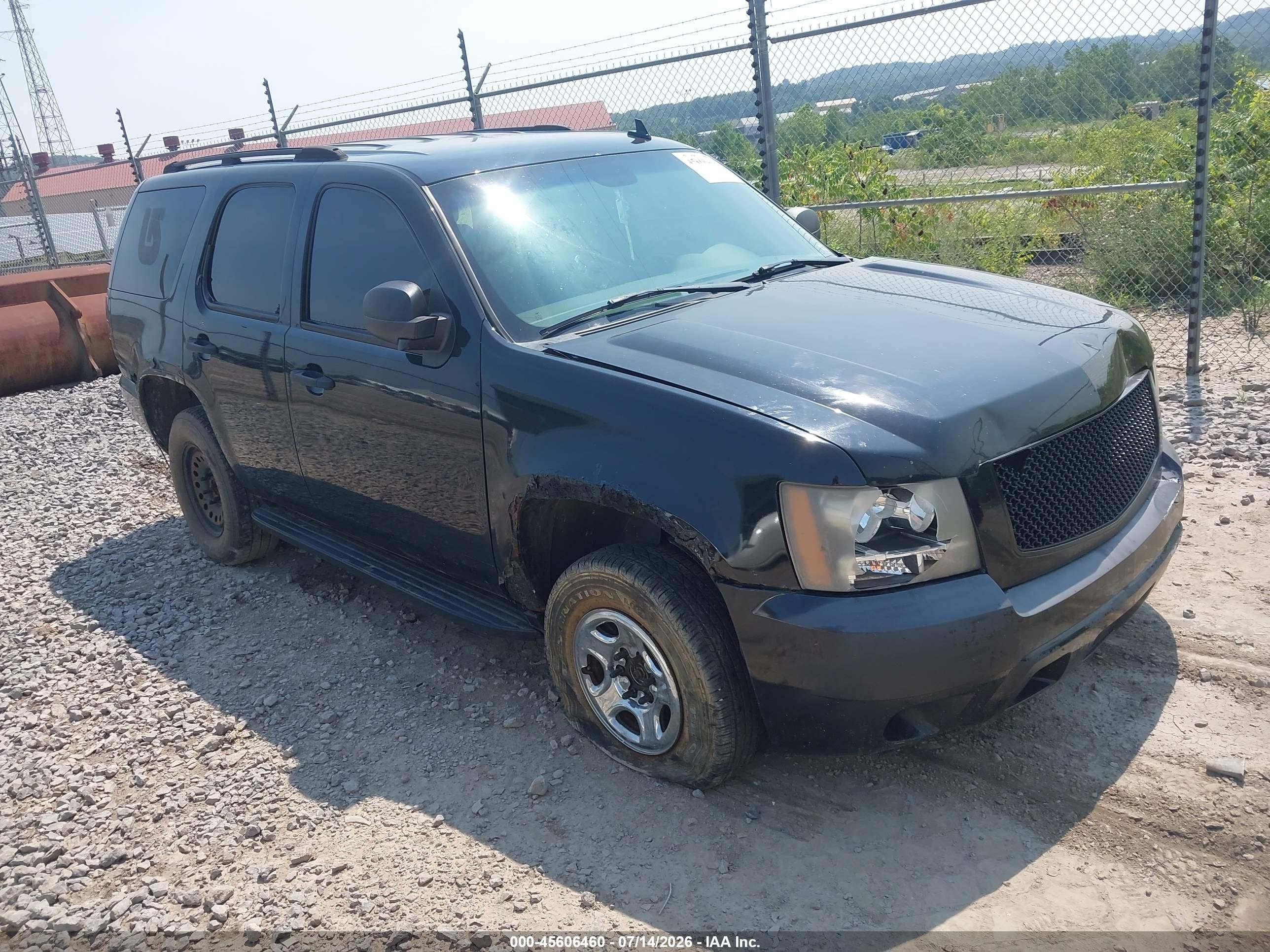 2007 Chevrolet Tahoe LT, VIN 1GNEK13047R163622 — Rear end