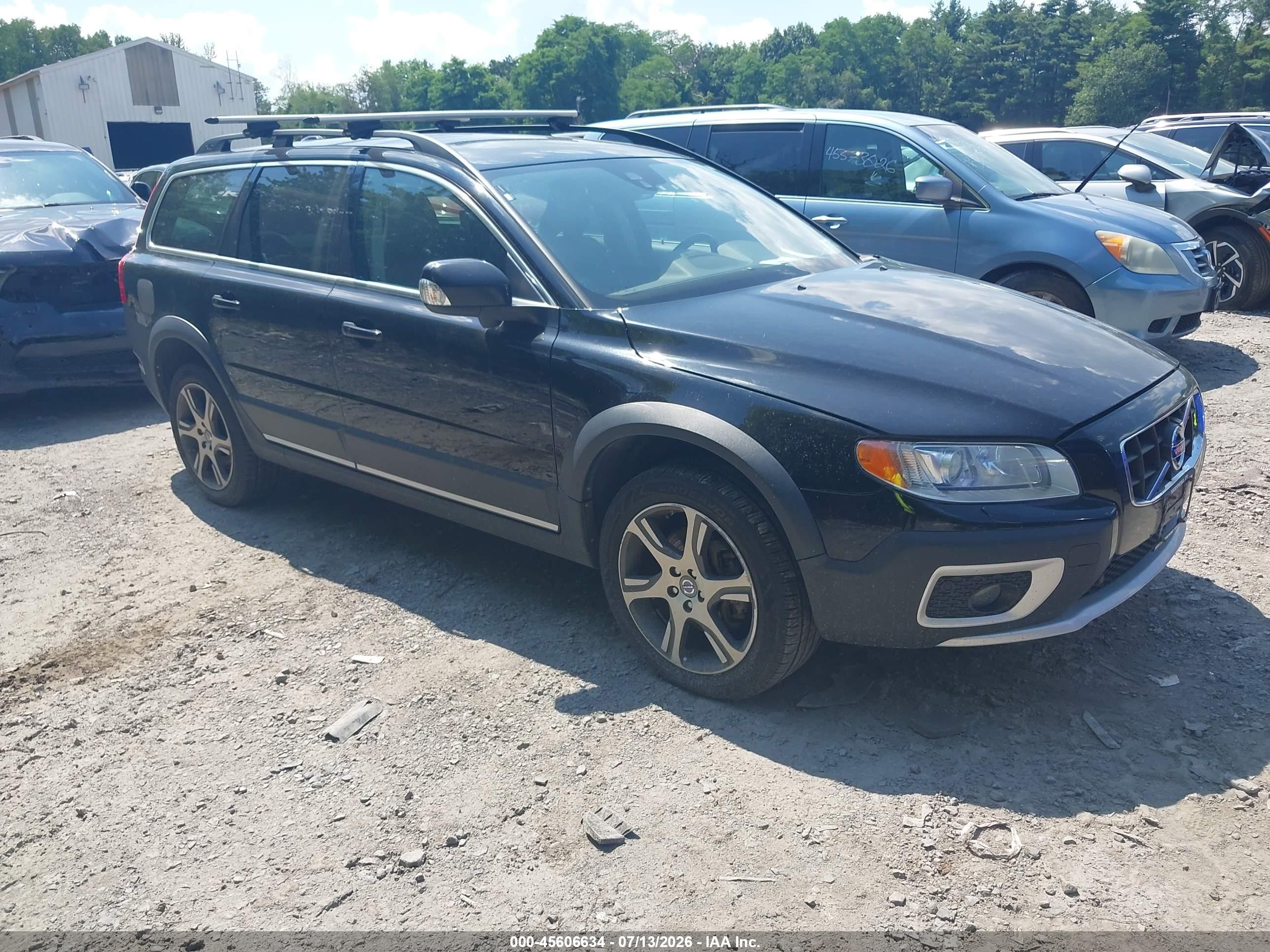 2013 Volvo XC70 T6, VIN YV4902BZ5D1163982 — Normal wear