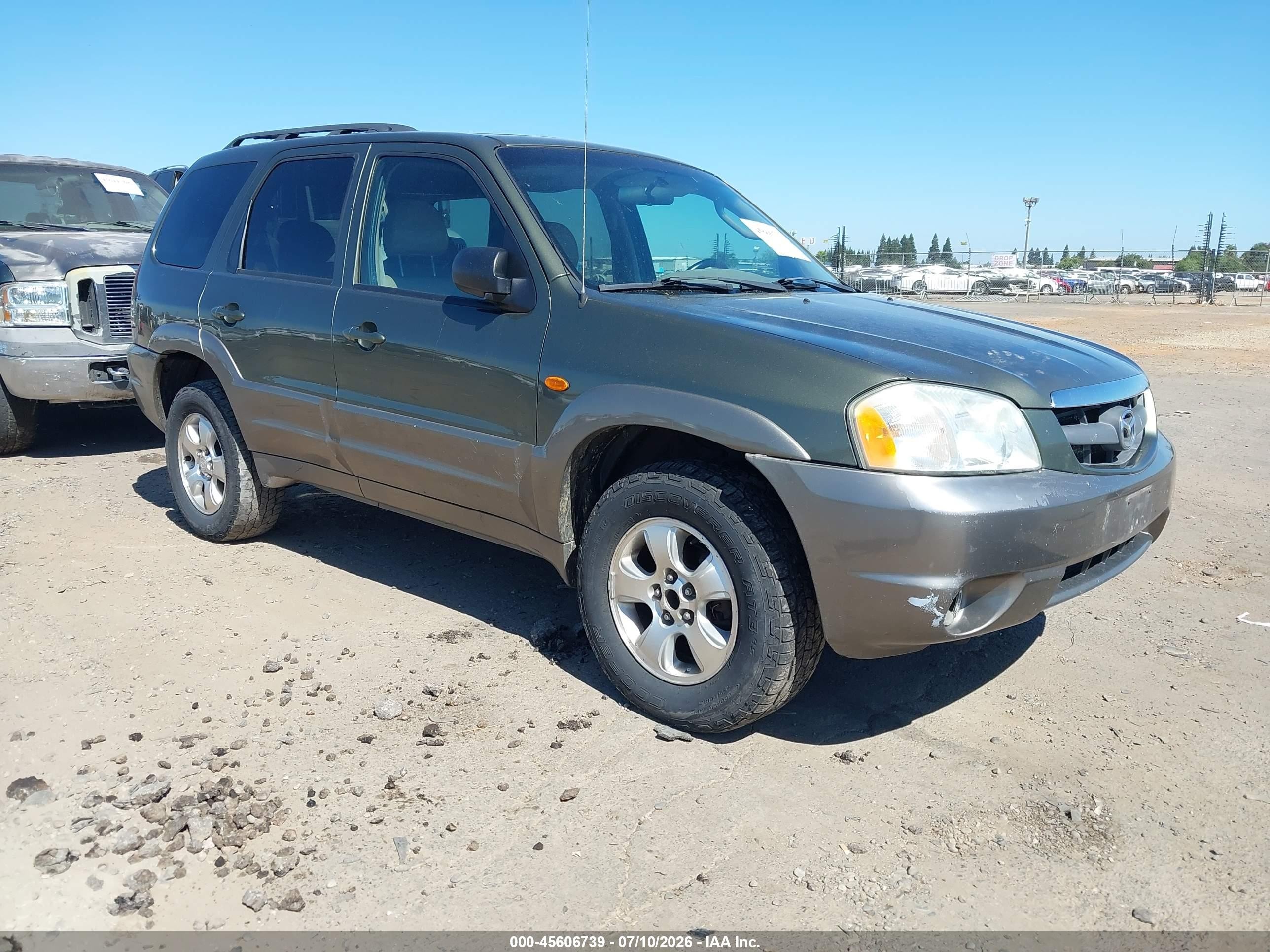 2002 Mazda Tribute LX, VIN 4F2YU081X2KM45017 — Normal wear