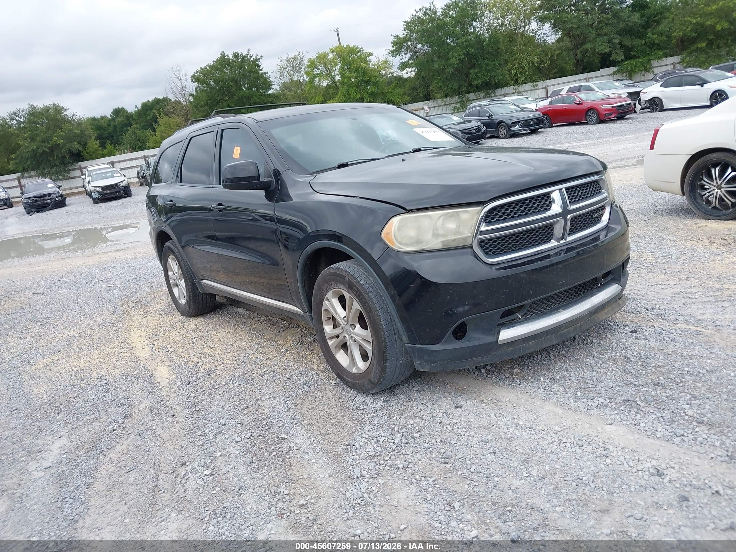 2013 Dodge Durango SXT, VIN 1C4RDHAG1DC689329 — Front end