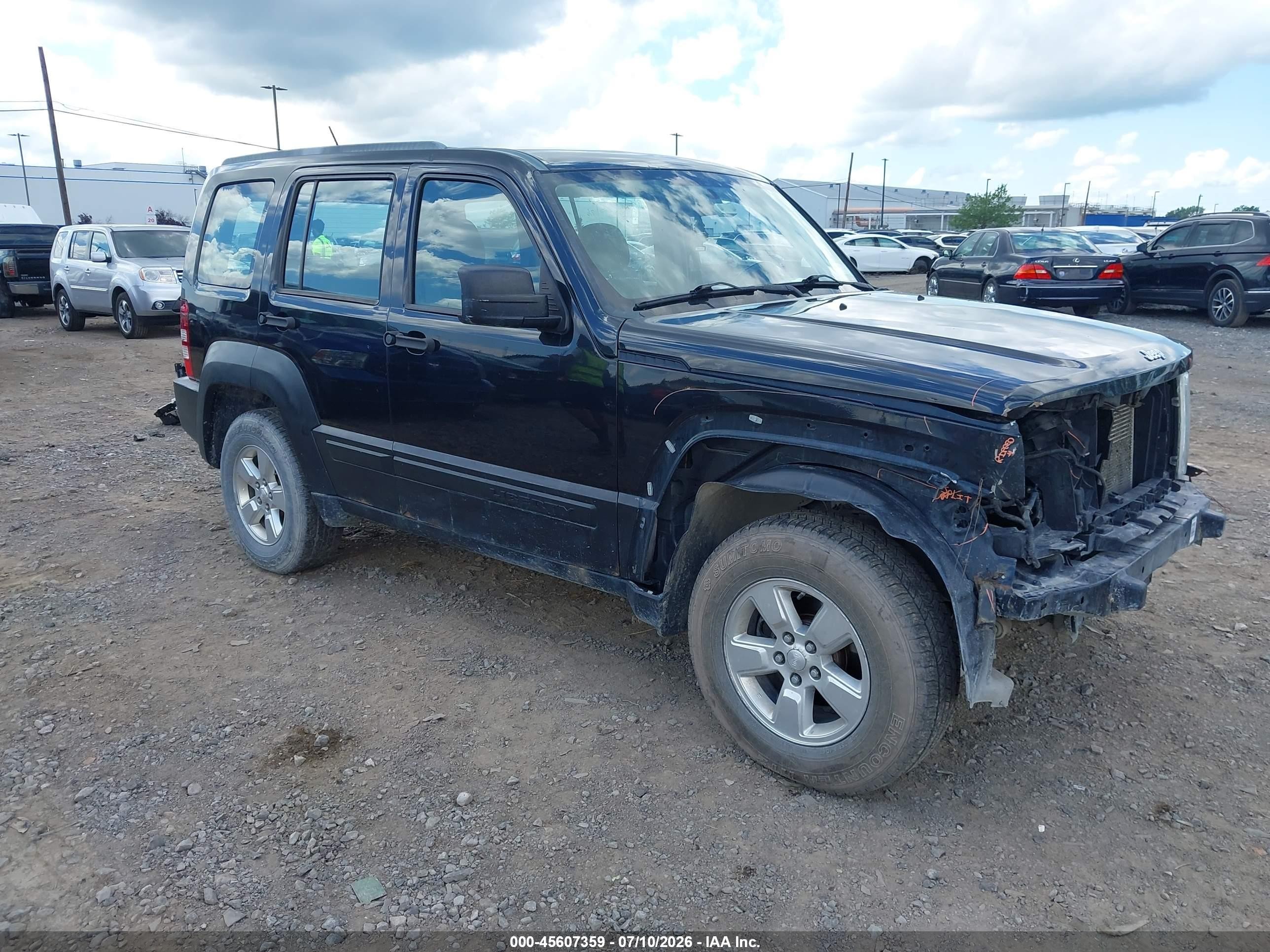 2012 Jeep Liberty Sport Latitude, VIN 1C4PJMAK2CW103537 — Перед