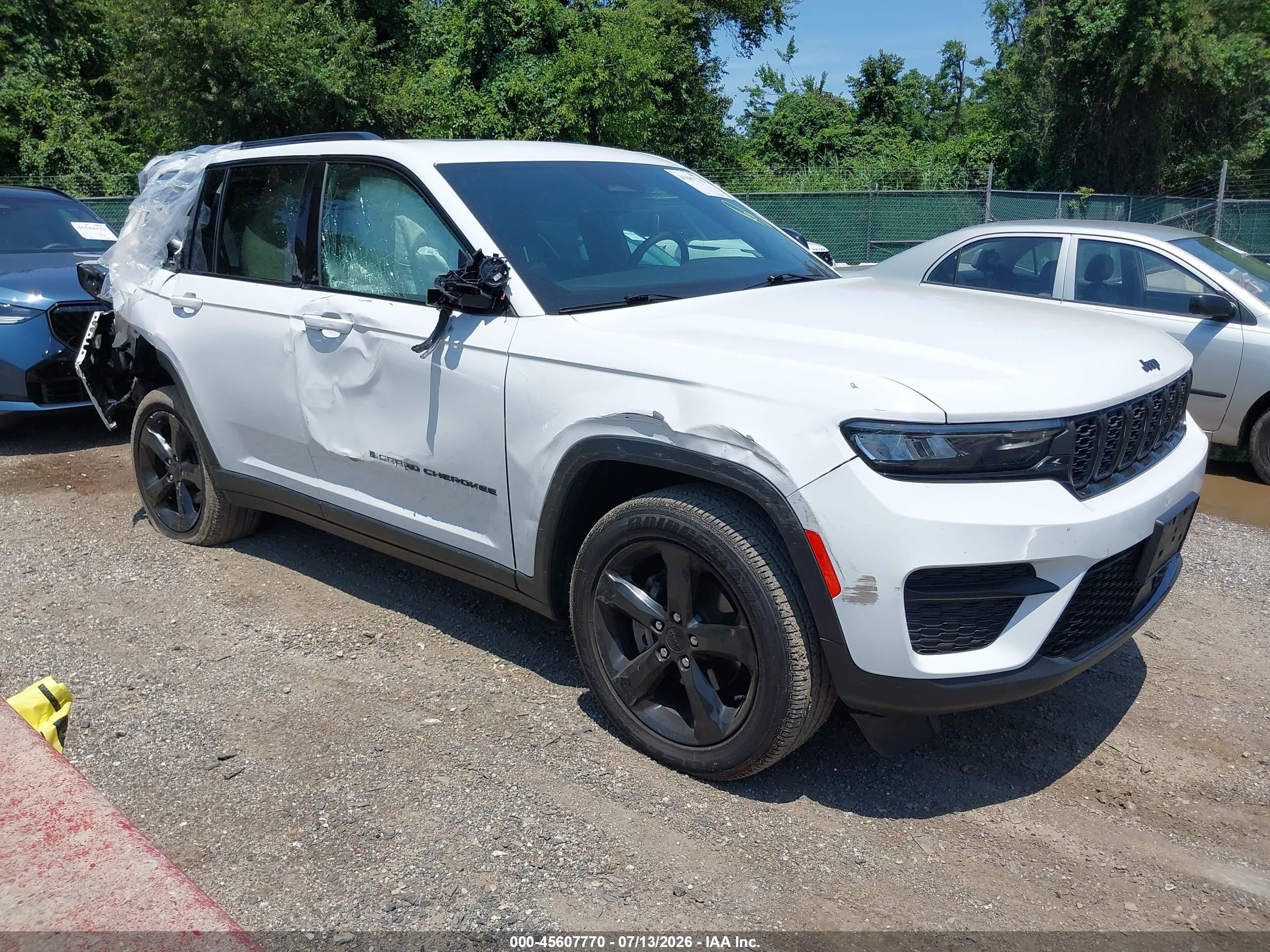 2023 Jeep Grand Cherokee Altitude, VIN 1C4RJHAG9PC530586 — All over