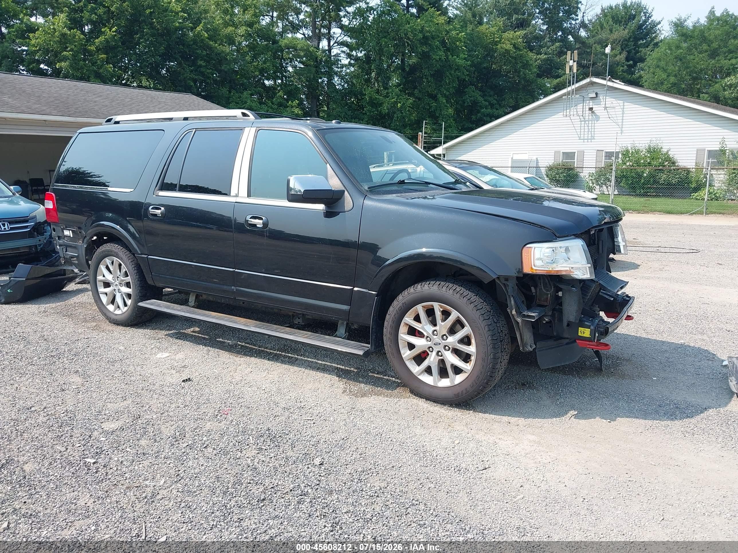2015 Ford Expedition Max Limited, VIN 1FMJK2ATXFEF45990 — Front end