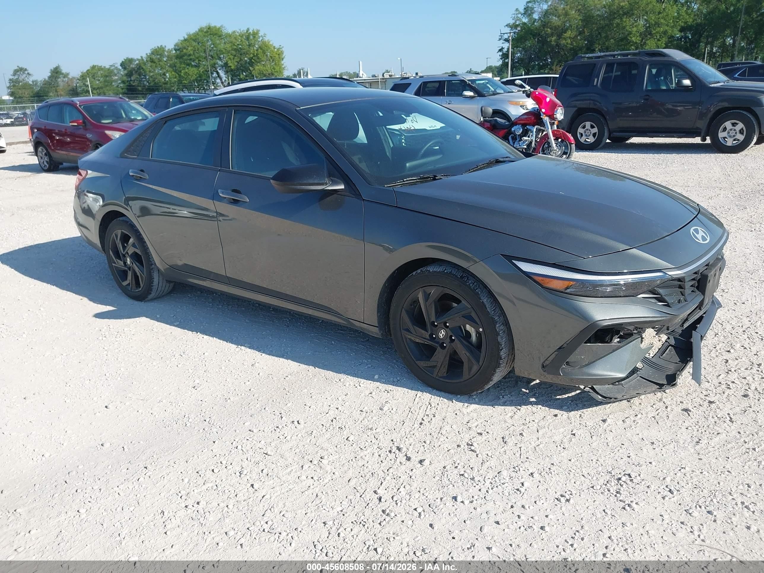2026 Hyundai Elantra SEL Sport, VIN KMHLM4DG6TU121057 — Front end