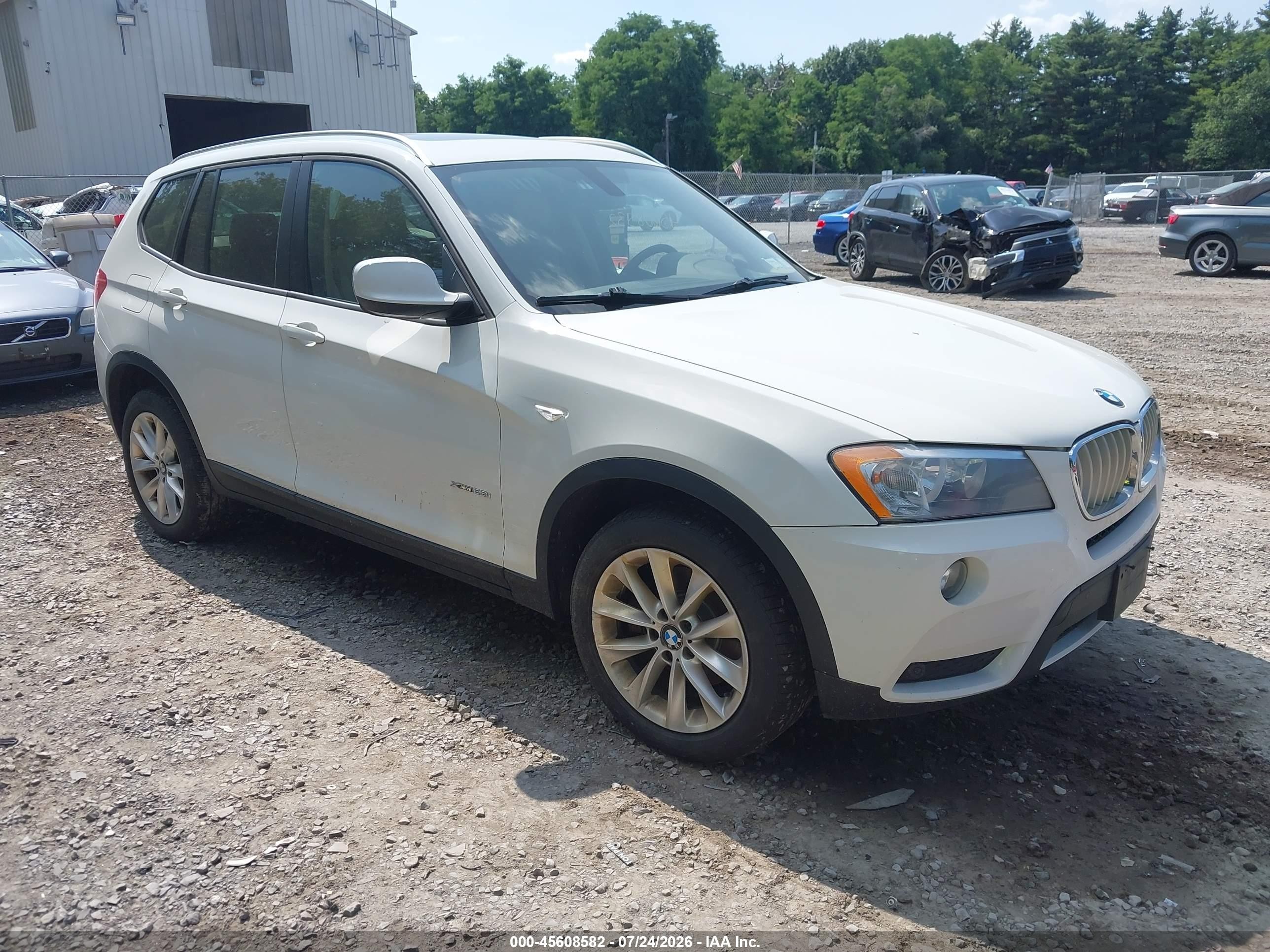 2014 BMW X3 xDrive28i, VIN 5UXWX9C51E0D18459 — Normal wear