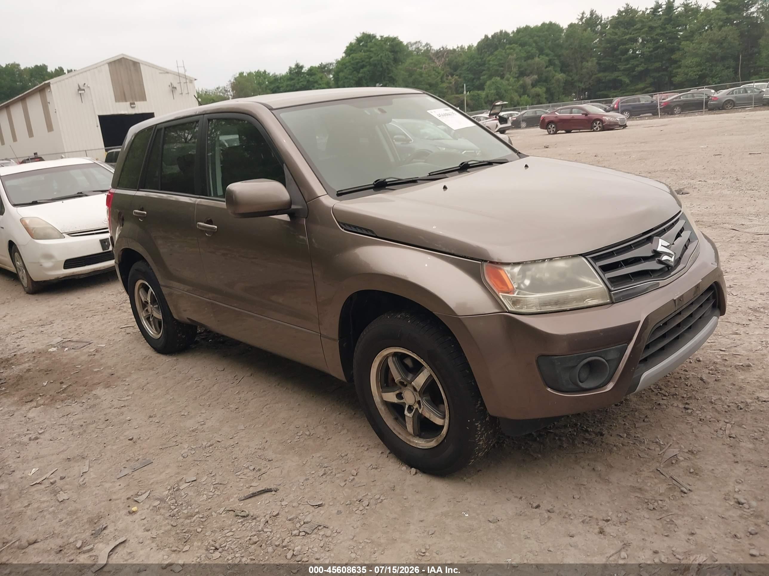 2013 Suzuki Grand Vitara Premium, VIN JS3TD0D63D4100142 — Normal wear