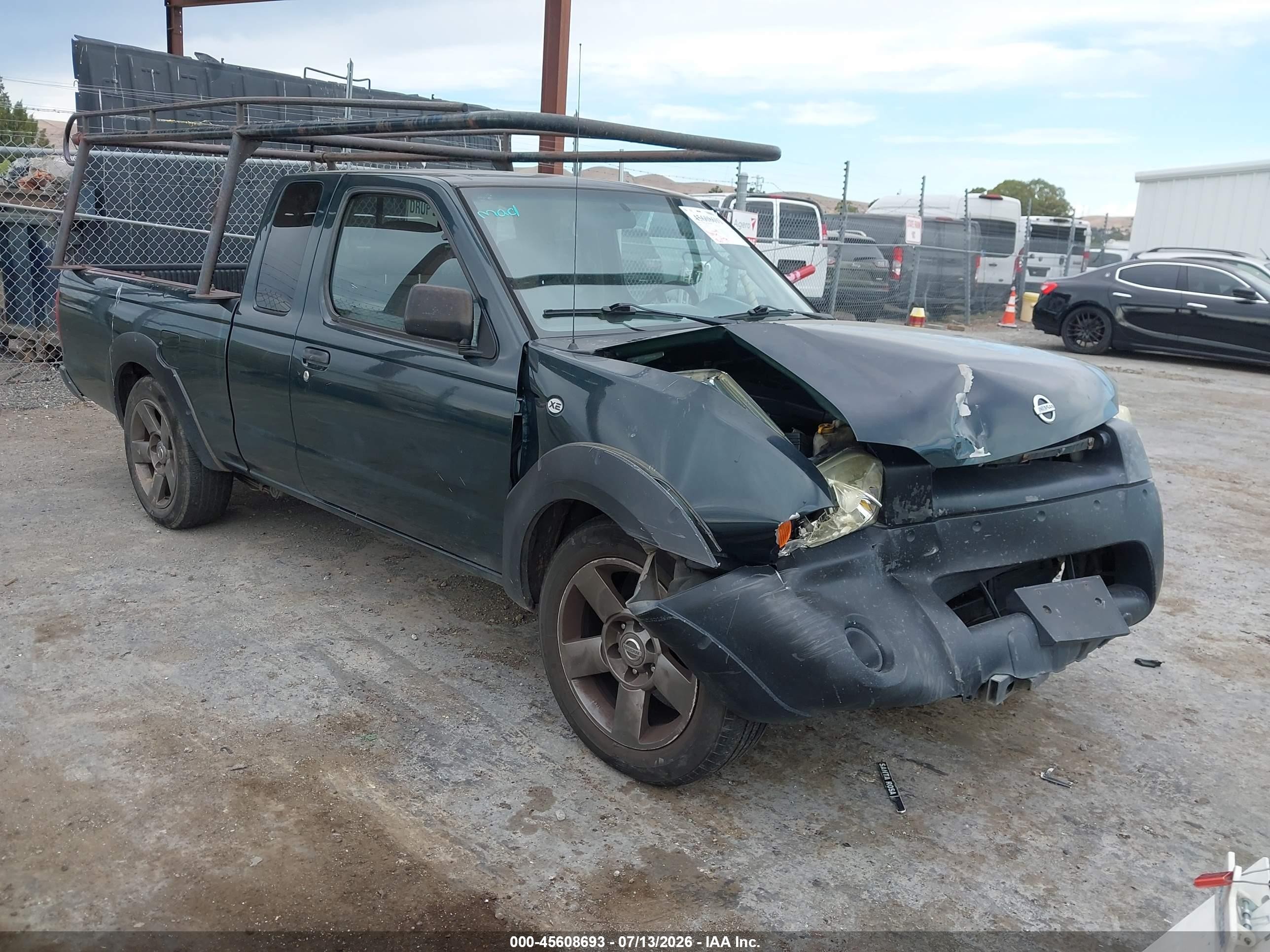 2002 Nissan Frontier XE, VIN 1N6DD26S32C325511 — Front end