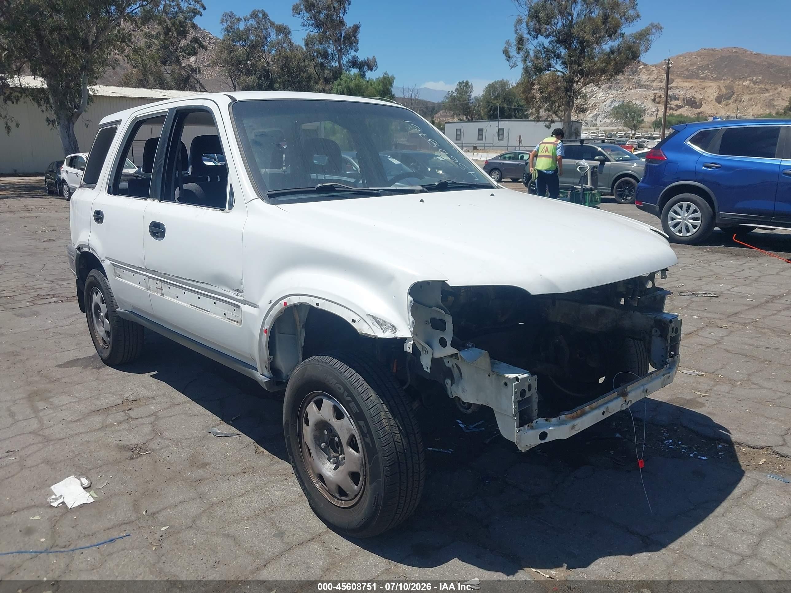 2000 Honda CR-V LX, VIN JHLRD2846YC010348 — Обычный износ