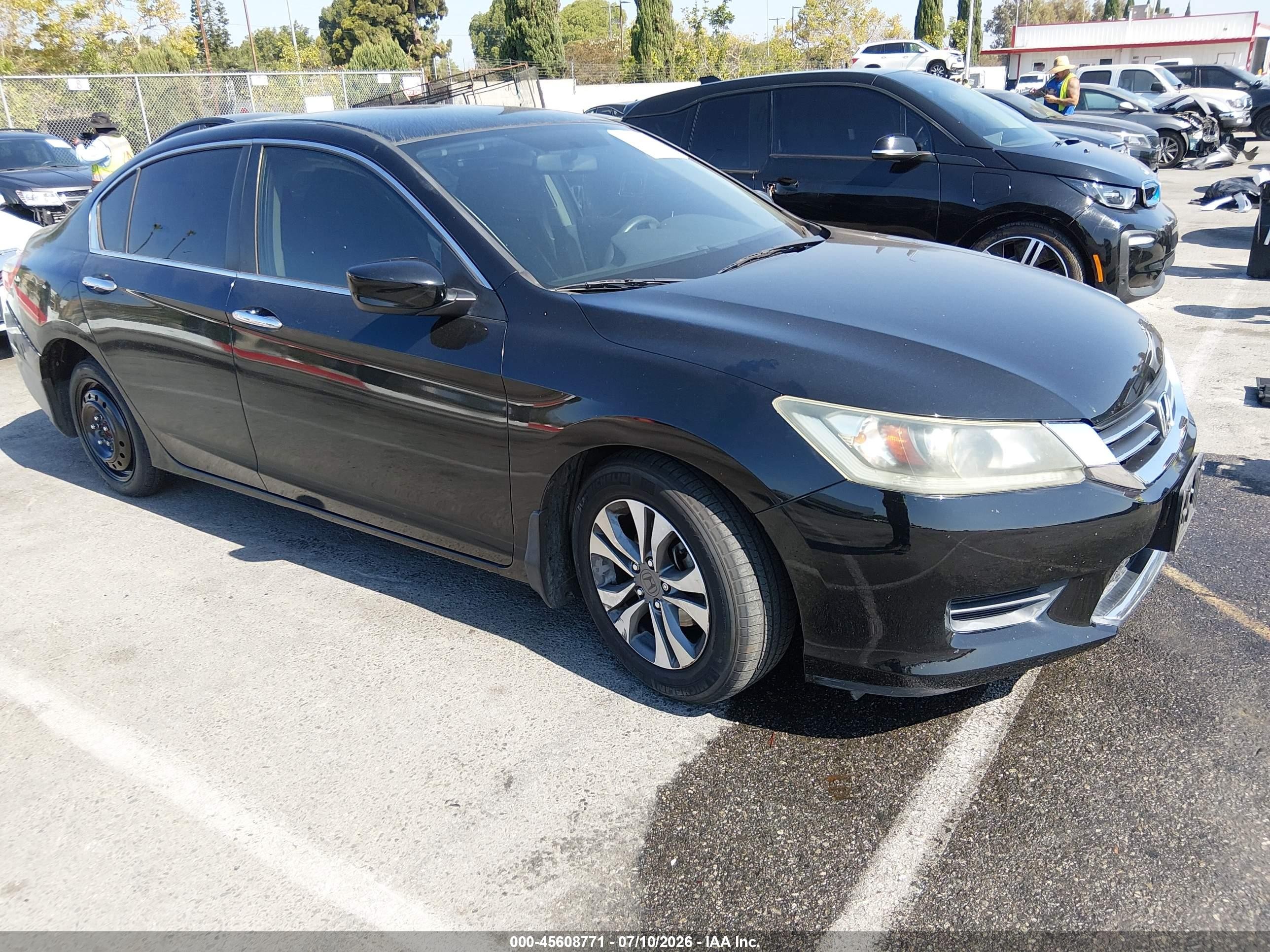 2013 Honda Accord LX, VIN 1HGCR2F38DA103815 — Rear end