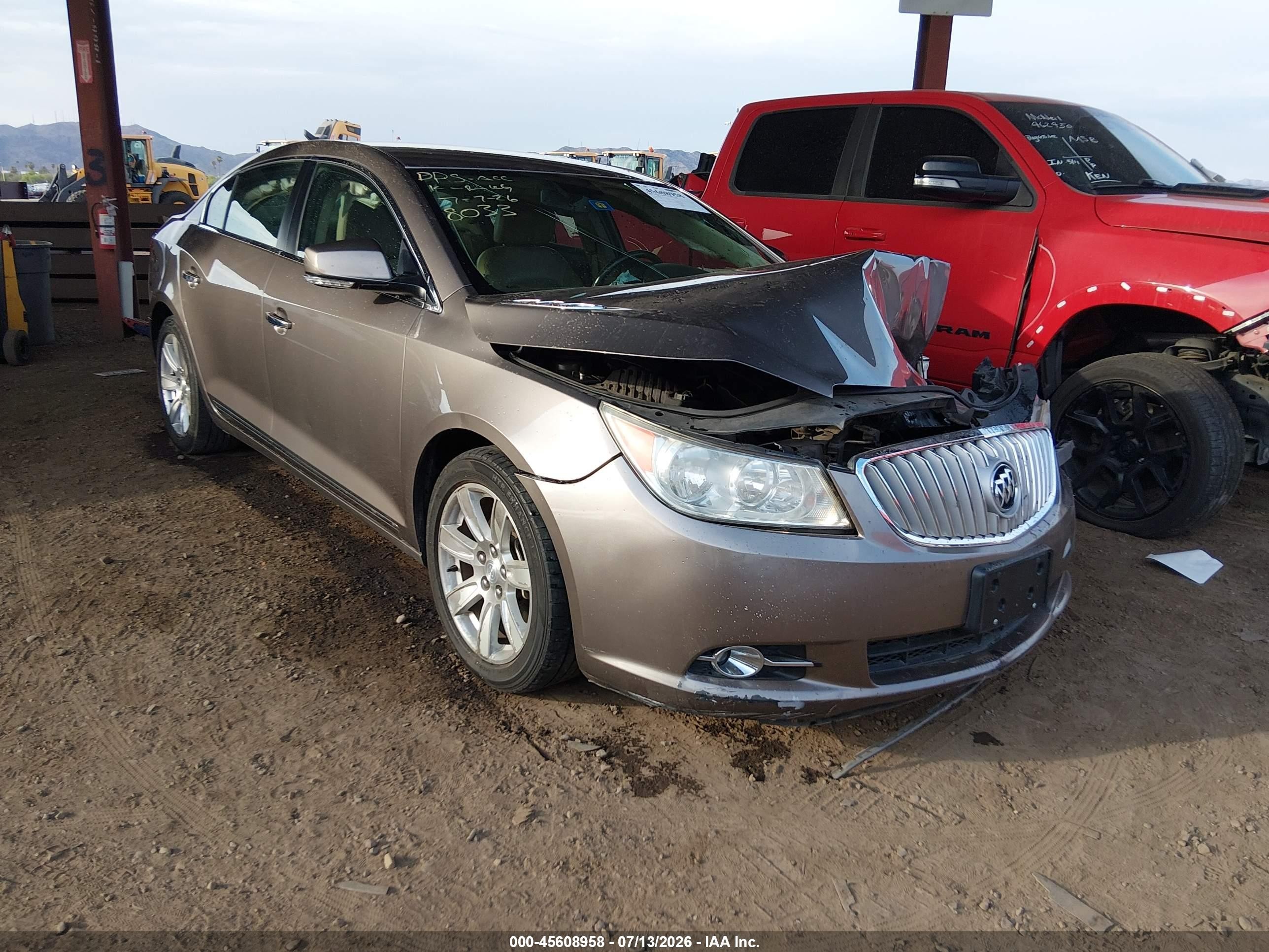 2010 Buick LaCrosse CXL, VIN 1G4GC5EG0AF252947 — Front end