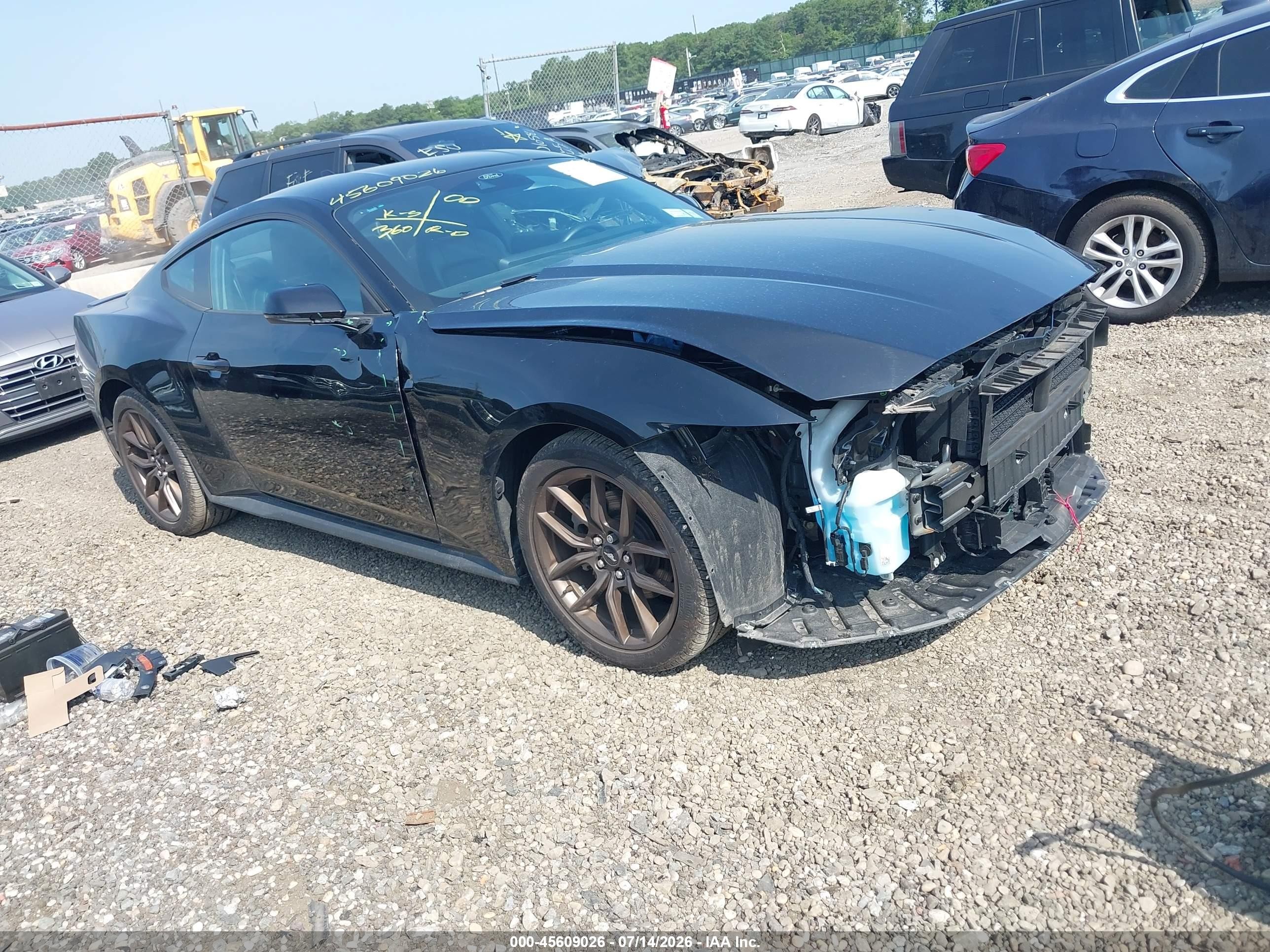 2024 Ford Mustang EcoBoost, VIN 1FA6P8THXR5137362 — Front end