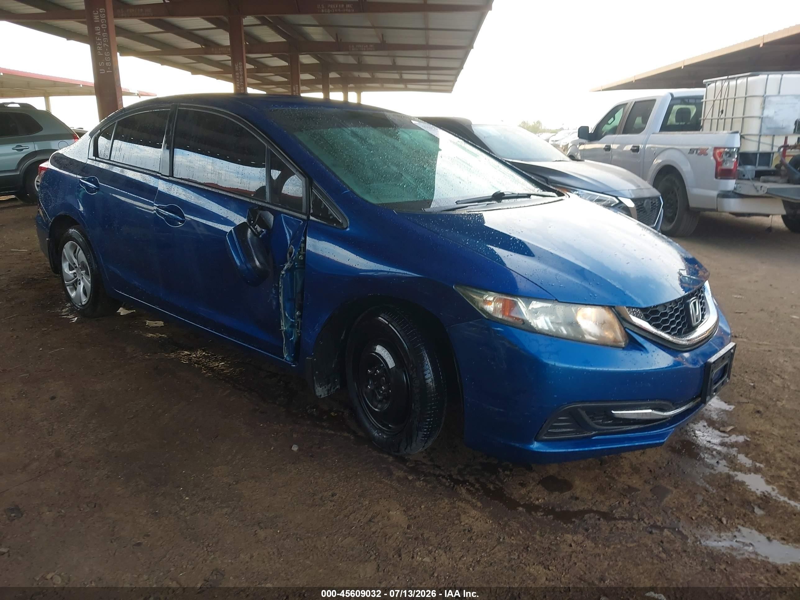 2014 Honda Civic LX, VIN 19XFB2F53EE267098 — Side