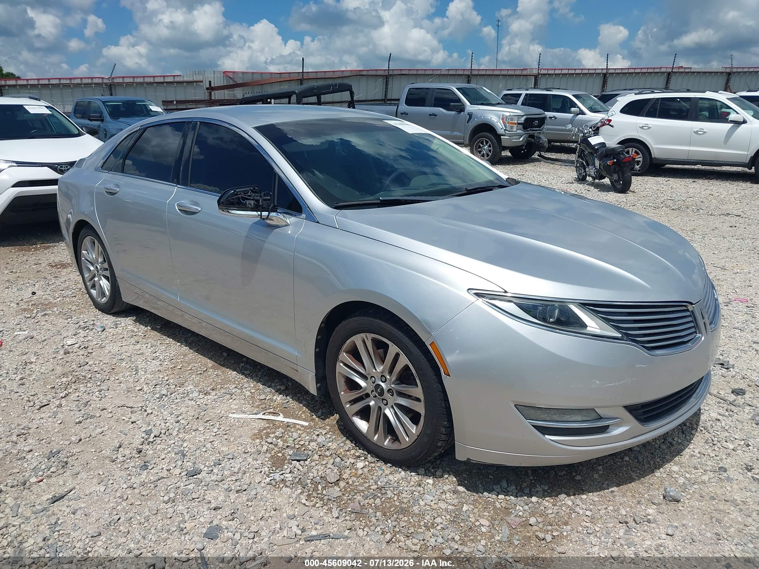 2013 Lincoln MKZ, VIN 3LN6L2GK9DR808398 — Hail