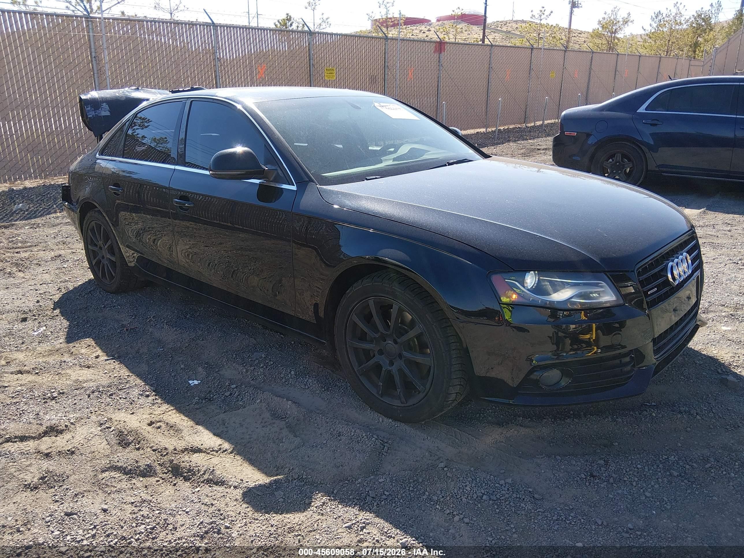 2009 Audi A4 Premium Plus, VIN WAUSF78K69N023754 — Зад