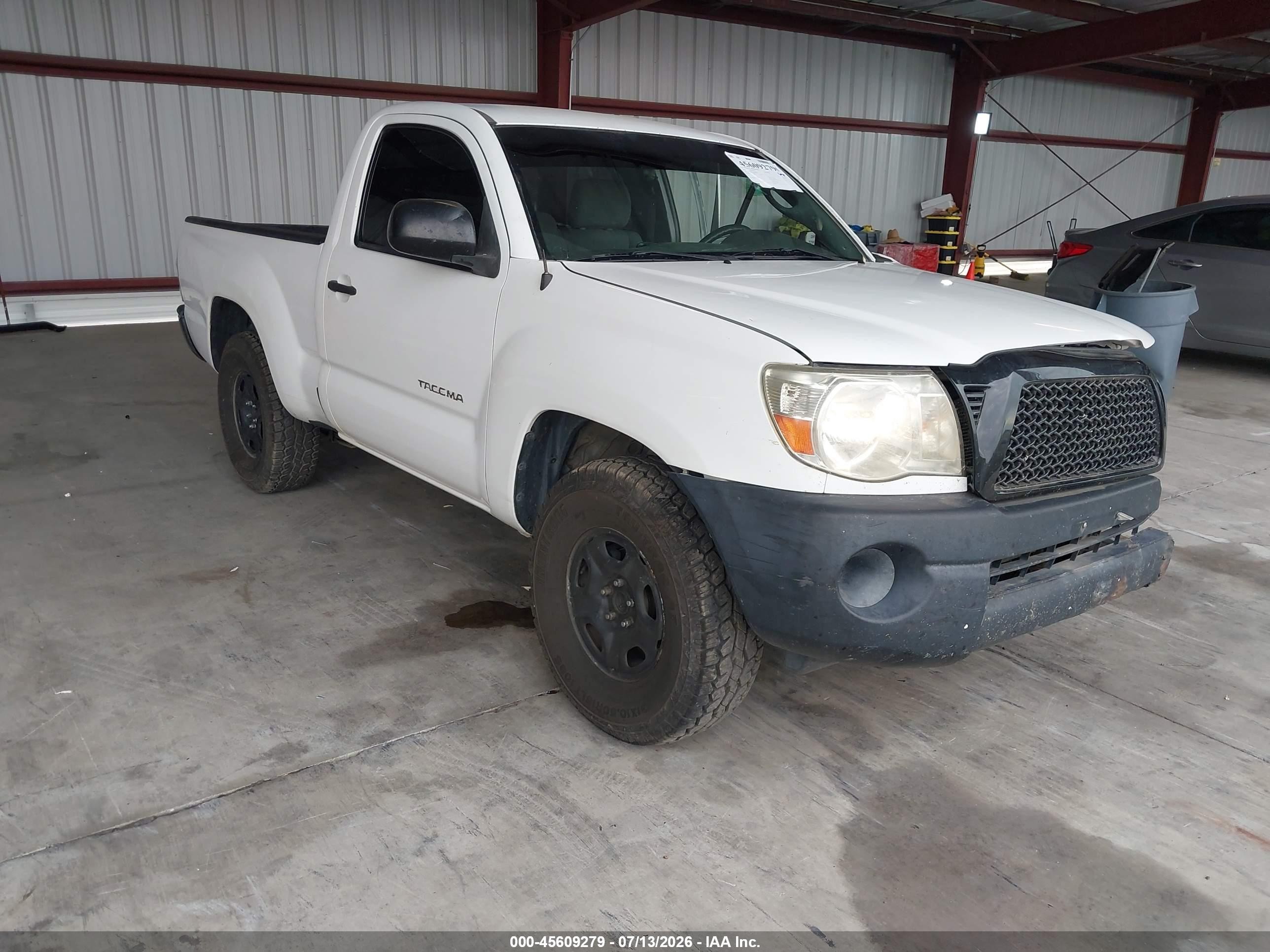 2010 Toyota Tacoma, VIN 5TENX4CN9AZ692633 — Side