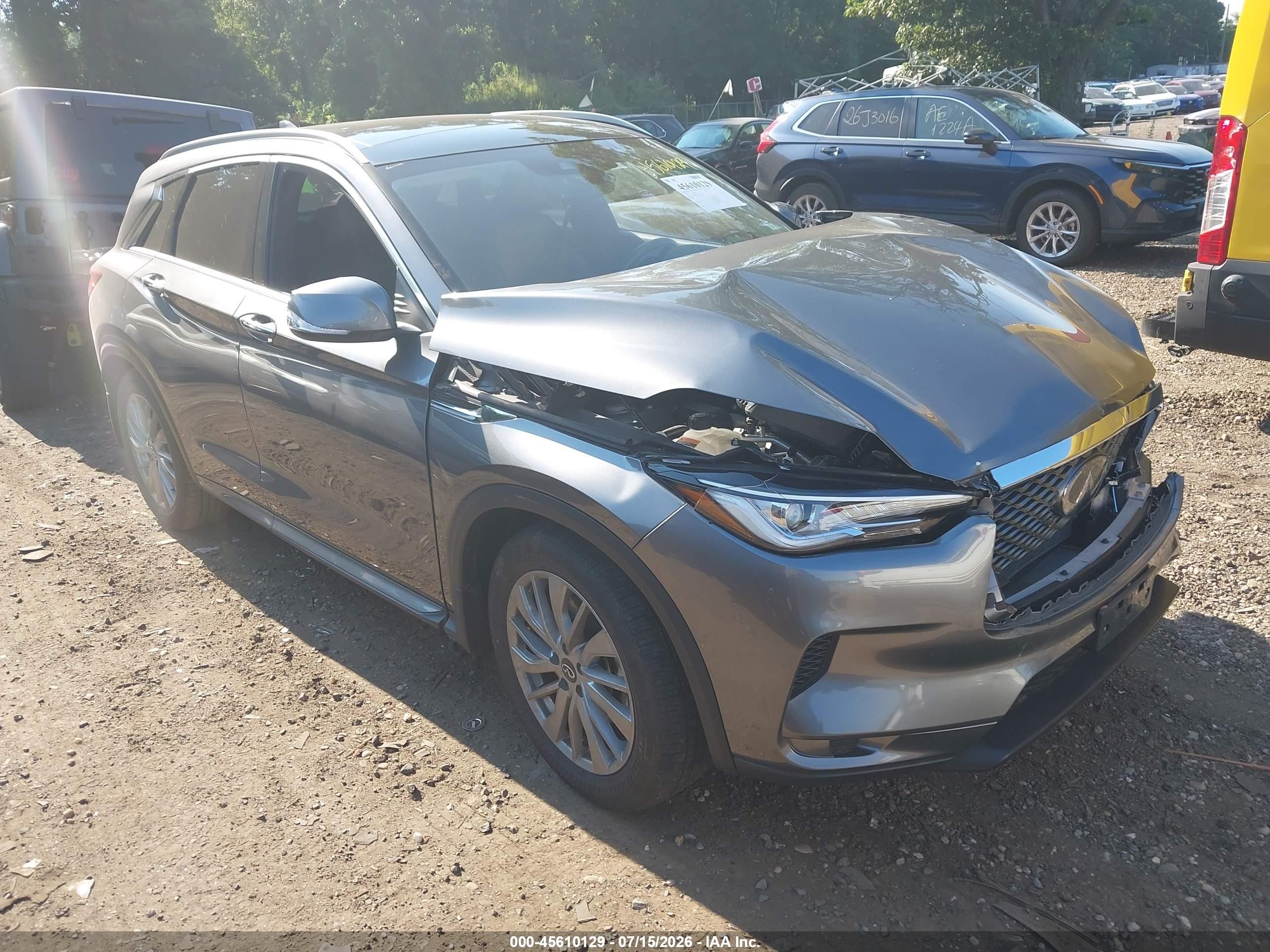 2024 Infiniti QX50 Luxe, VIN 3PCAJ5BB2RF101830 — Front end