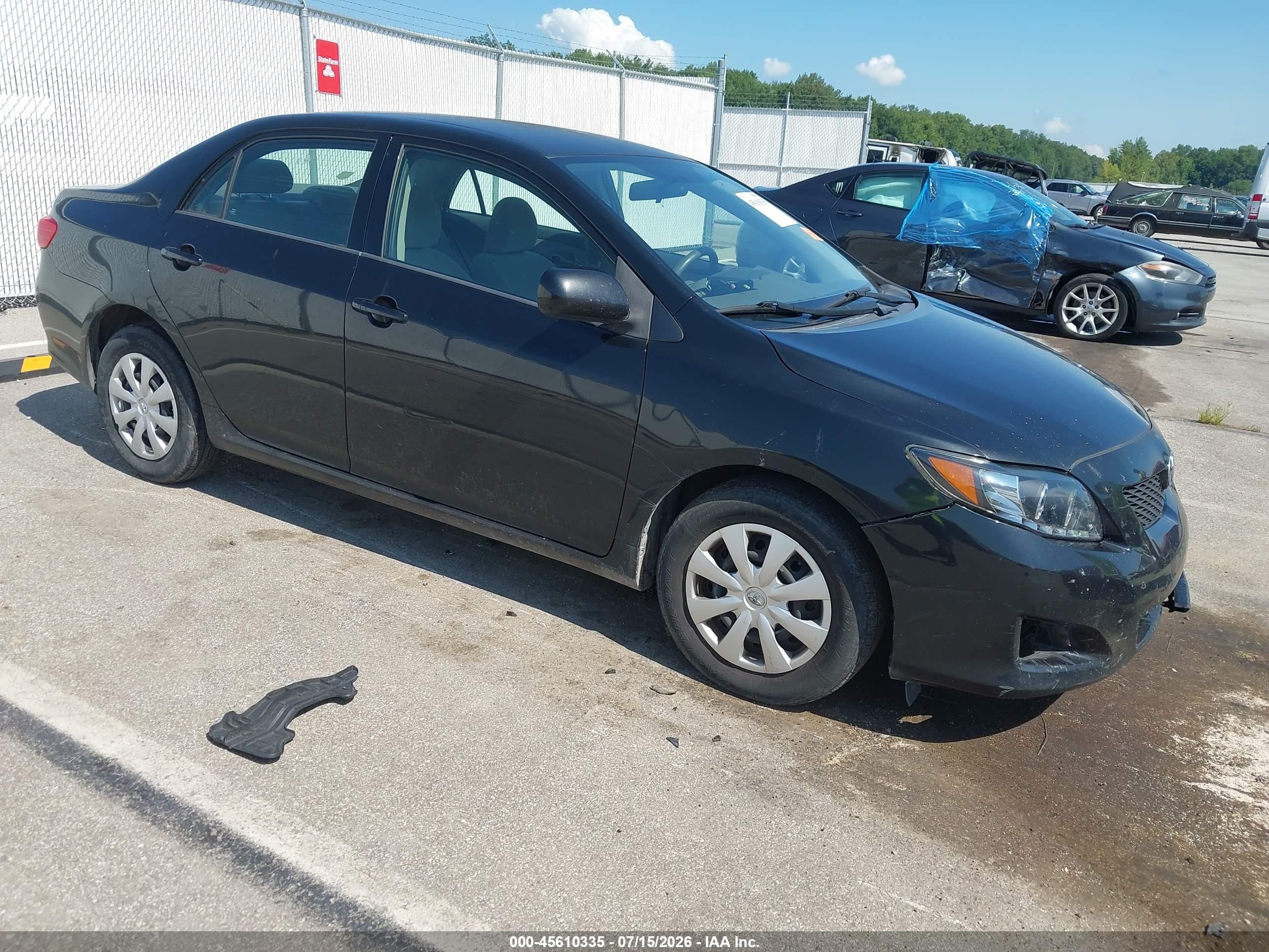 2010 Toyota Corolla LE, VIN 1NXBU4EE3AZ287154 — Front end