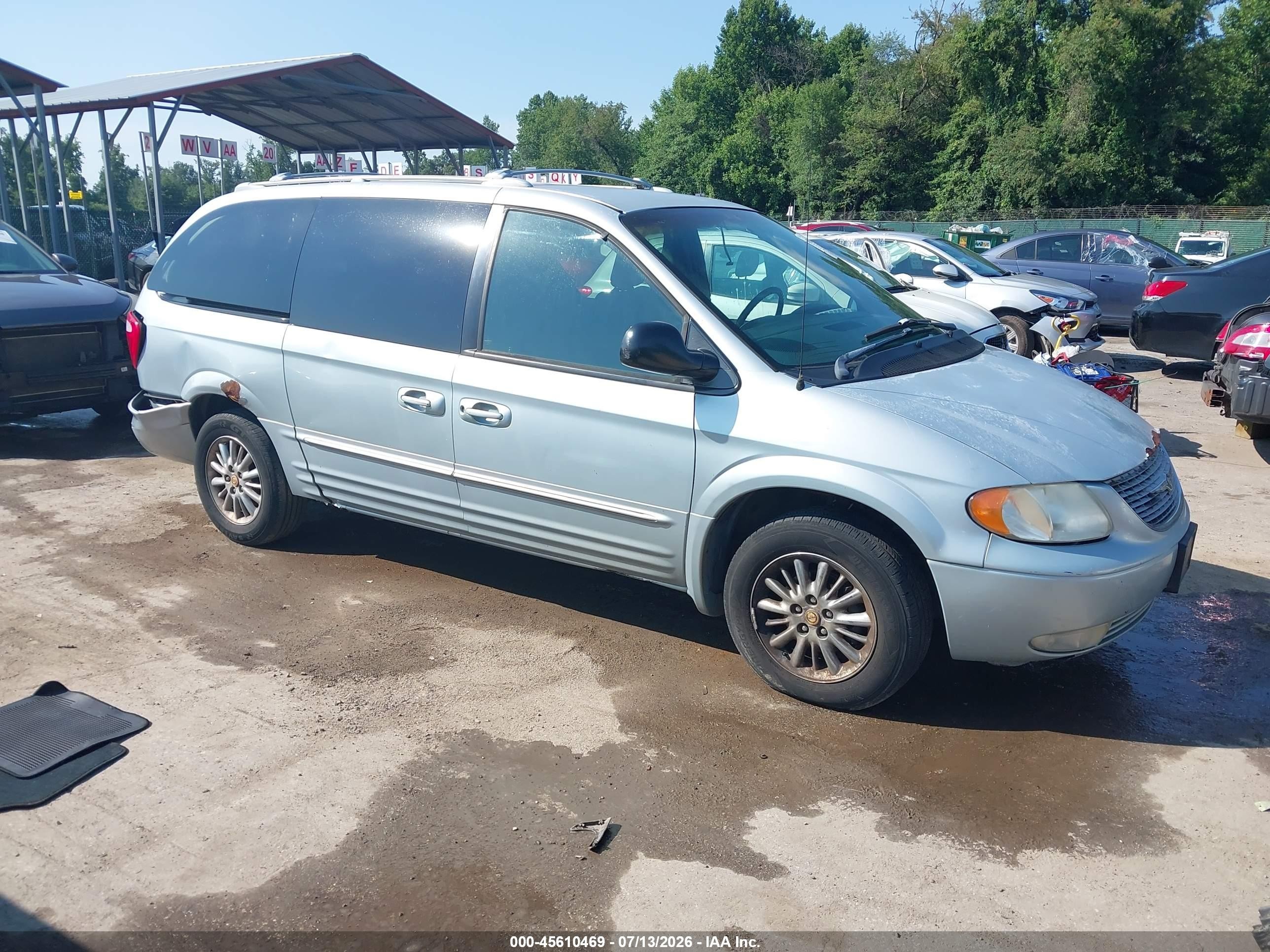 2002 Chrysler Town & Country Limited, VIN 2C8GP64L62R628086 — All over
