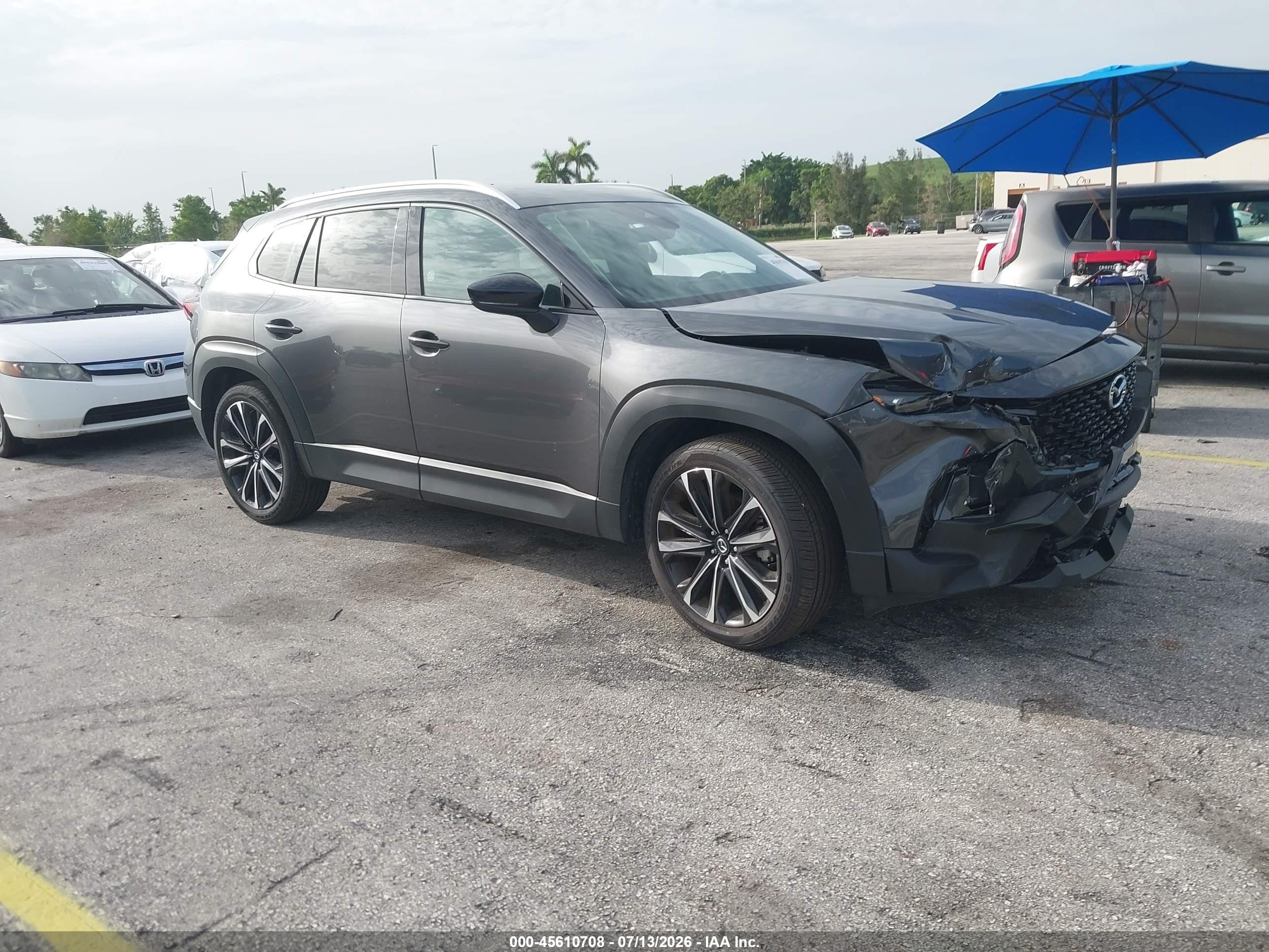2026 Mazda CX-50 2.5 S Premium, VIN 7MMVABDL8TN452868 — Front end
