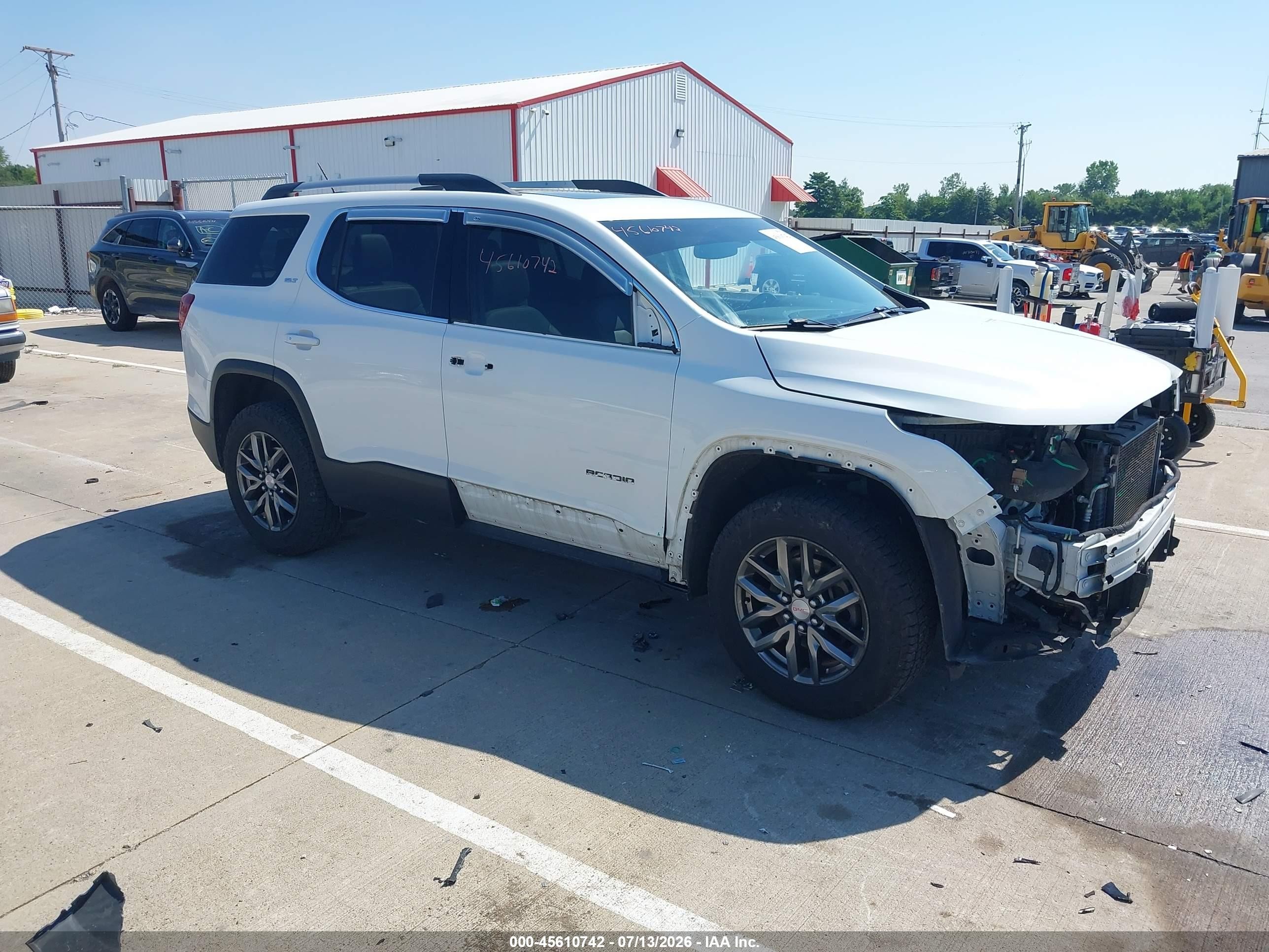 2017 GMC Acadia SLT, VIN 1GKKNMLS5HZ190680 — Front end