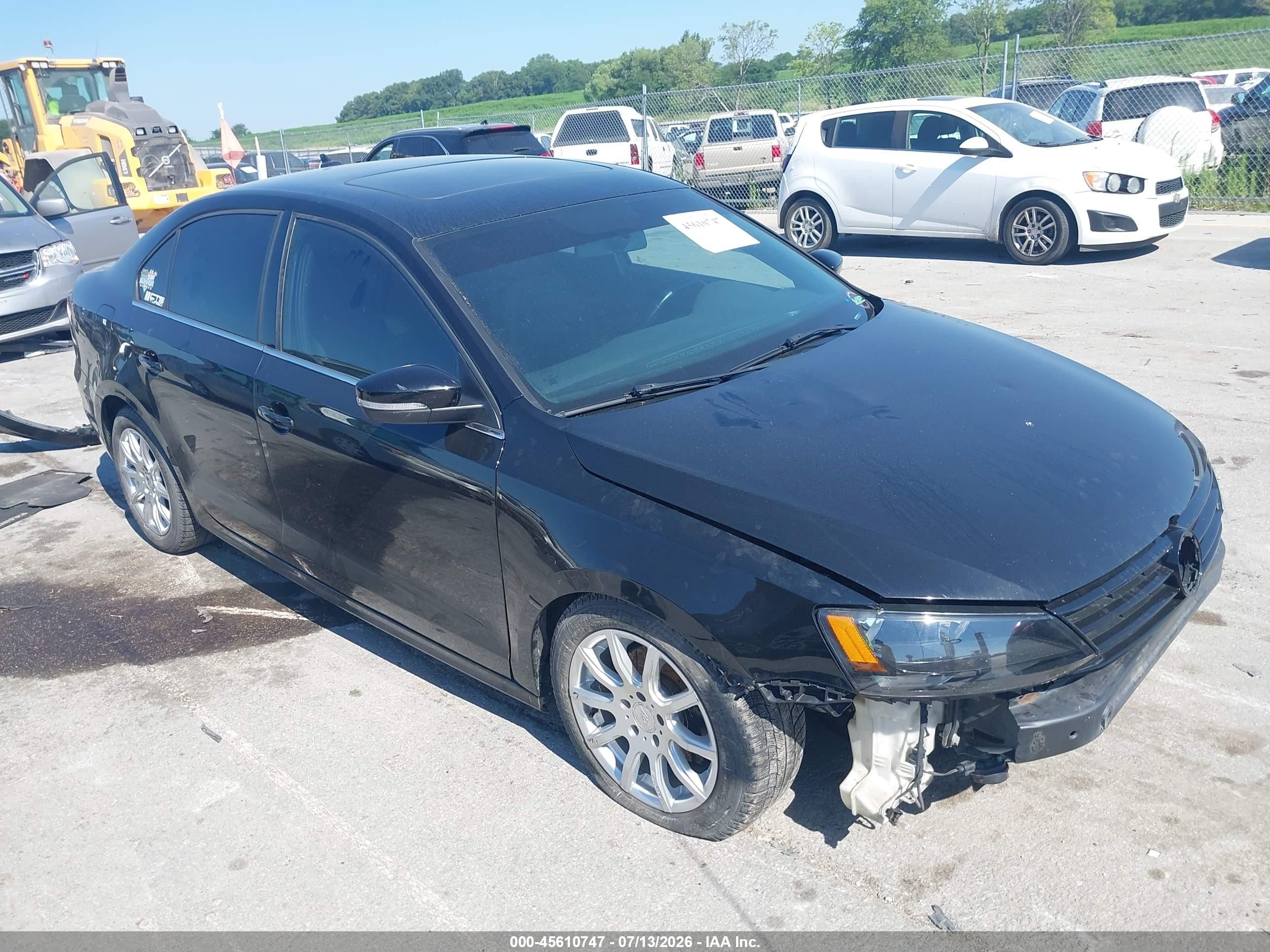 2018 Volkswagen Jetta SE Sport, VIN 3VWD17AJ4JM205878 — Front end