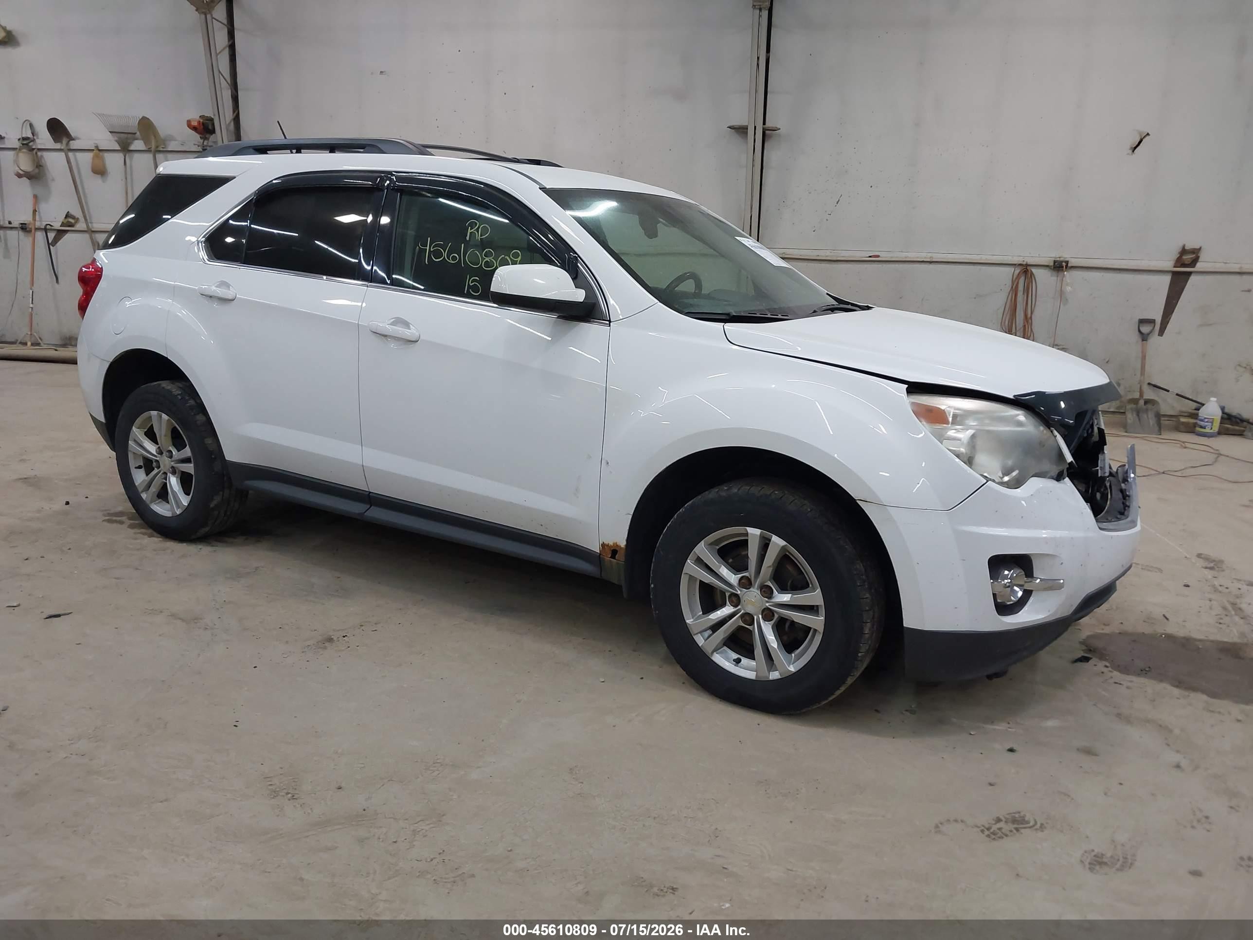 2015 Chevrolet Equinox LT, VIN 2GNFLGE34F6370968 — Front end