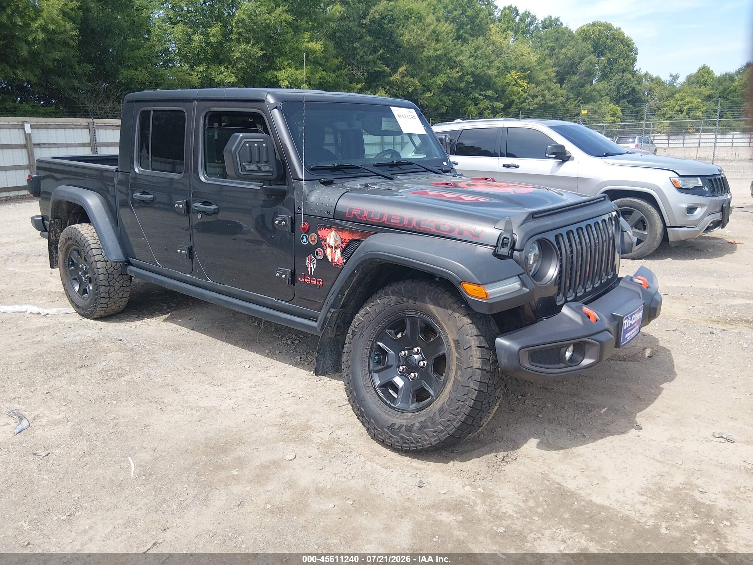 2022 Jeep Gladiator Rubicon, VIN 1C6JJTBG3NL110812 — Undercarriage