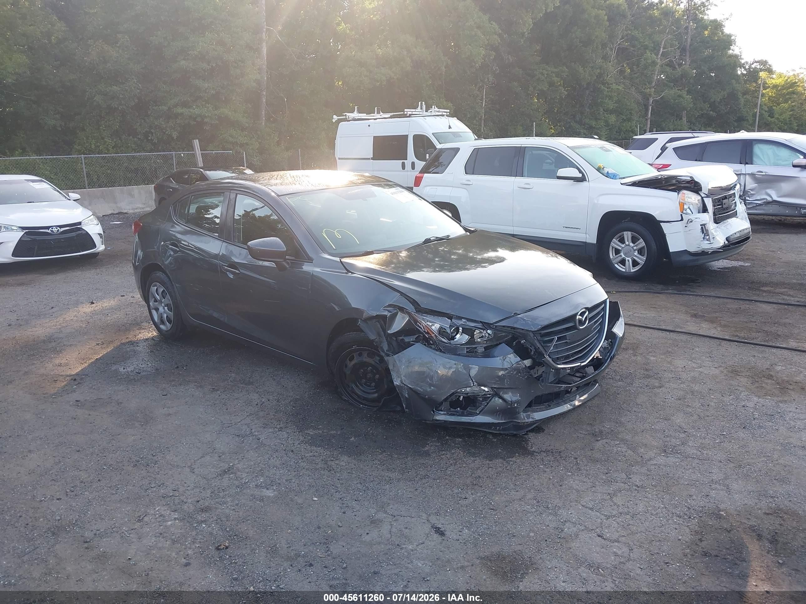 2014 Mazda 3 i Sport, VIN JM1BM1U71E1216564 — Front end