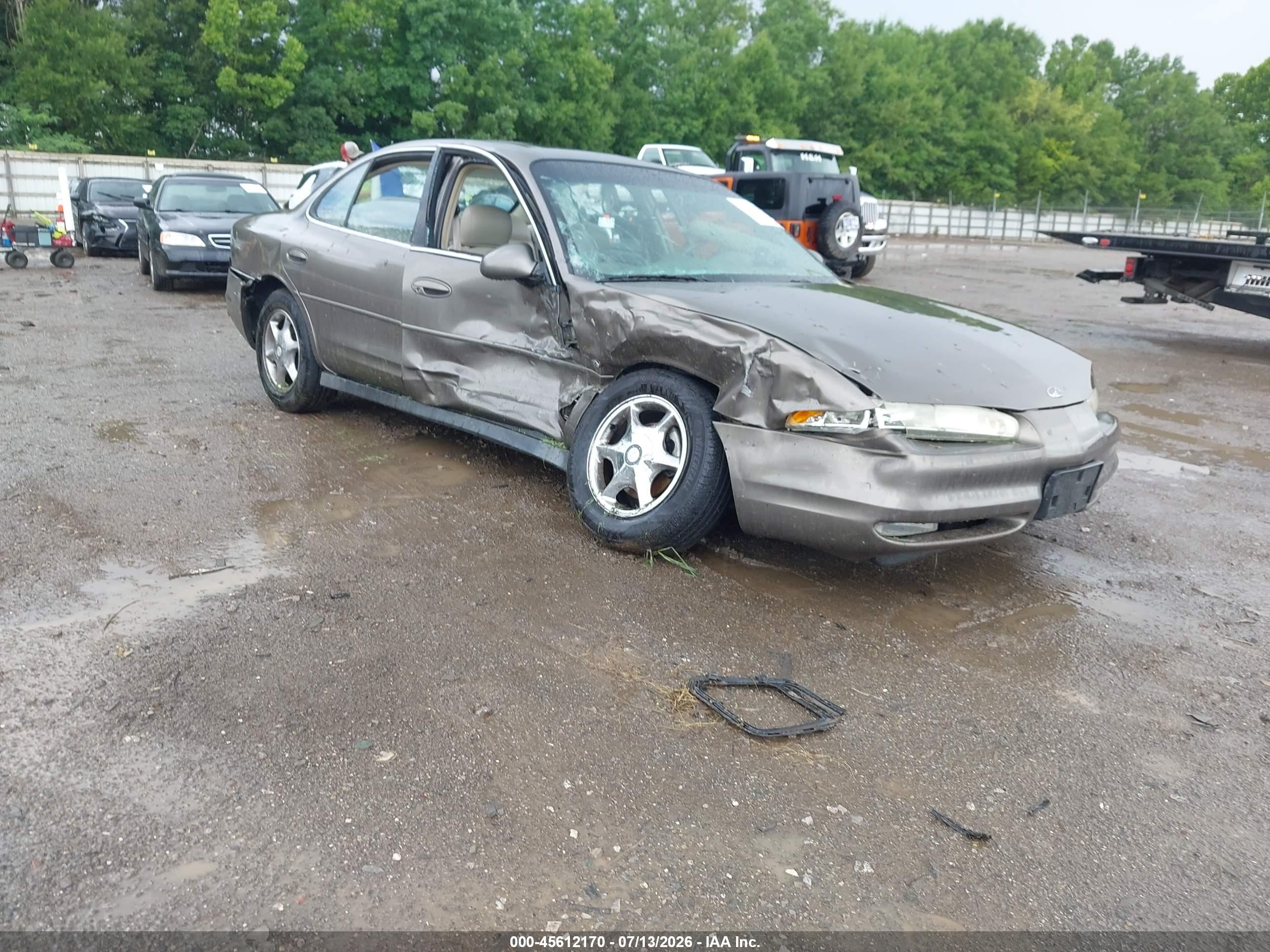 2002 Oldsmobile Intrigue GLS, VIN 1G3WX52H02F188881 — Бок