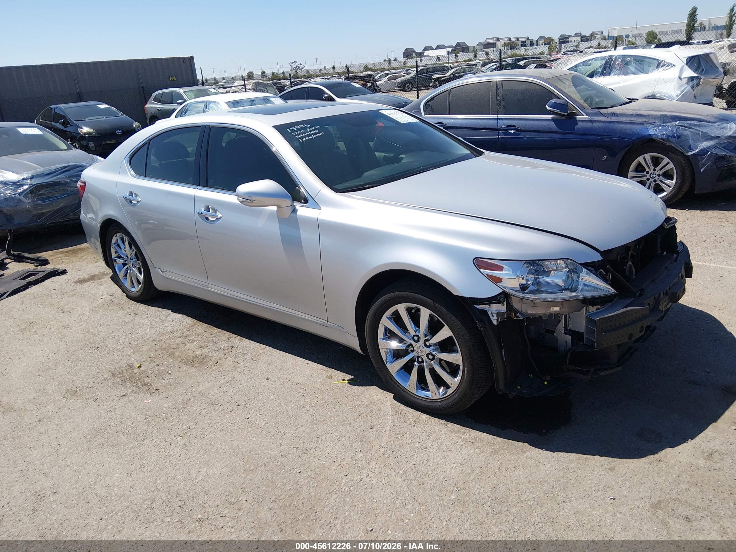 2010 Lexus LS 460, VIN JTHBL5EF4A5099936 — Front end