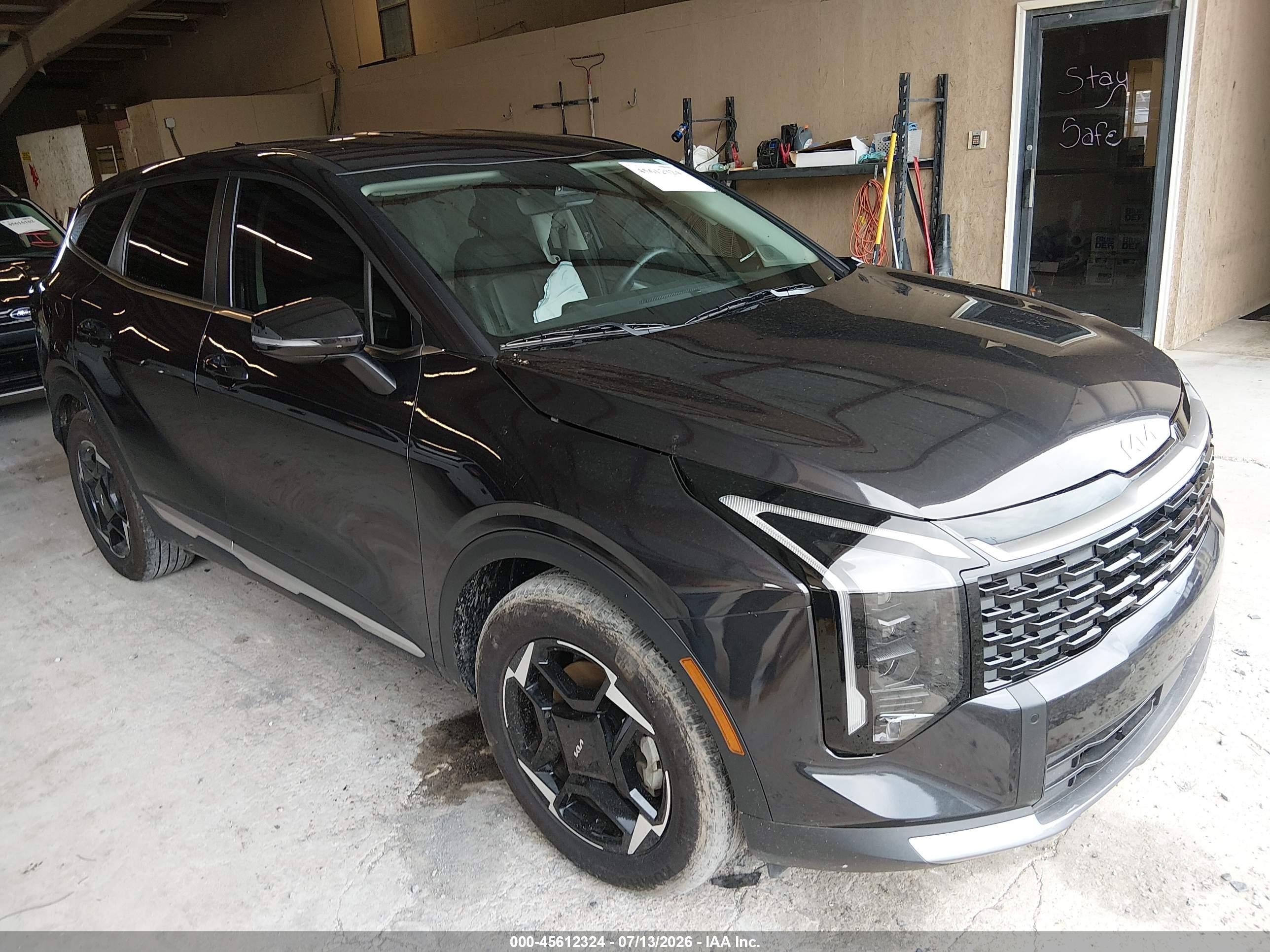 2026 Kia Sportage EX, VIN 5XYK33DF0TG345608 — Front end