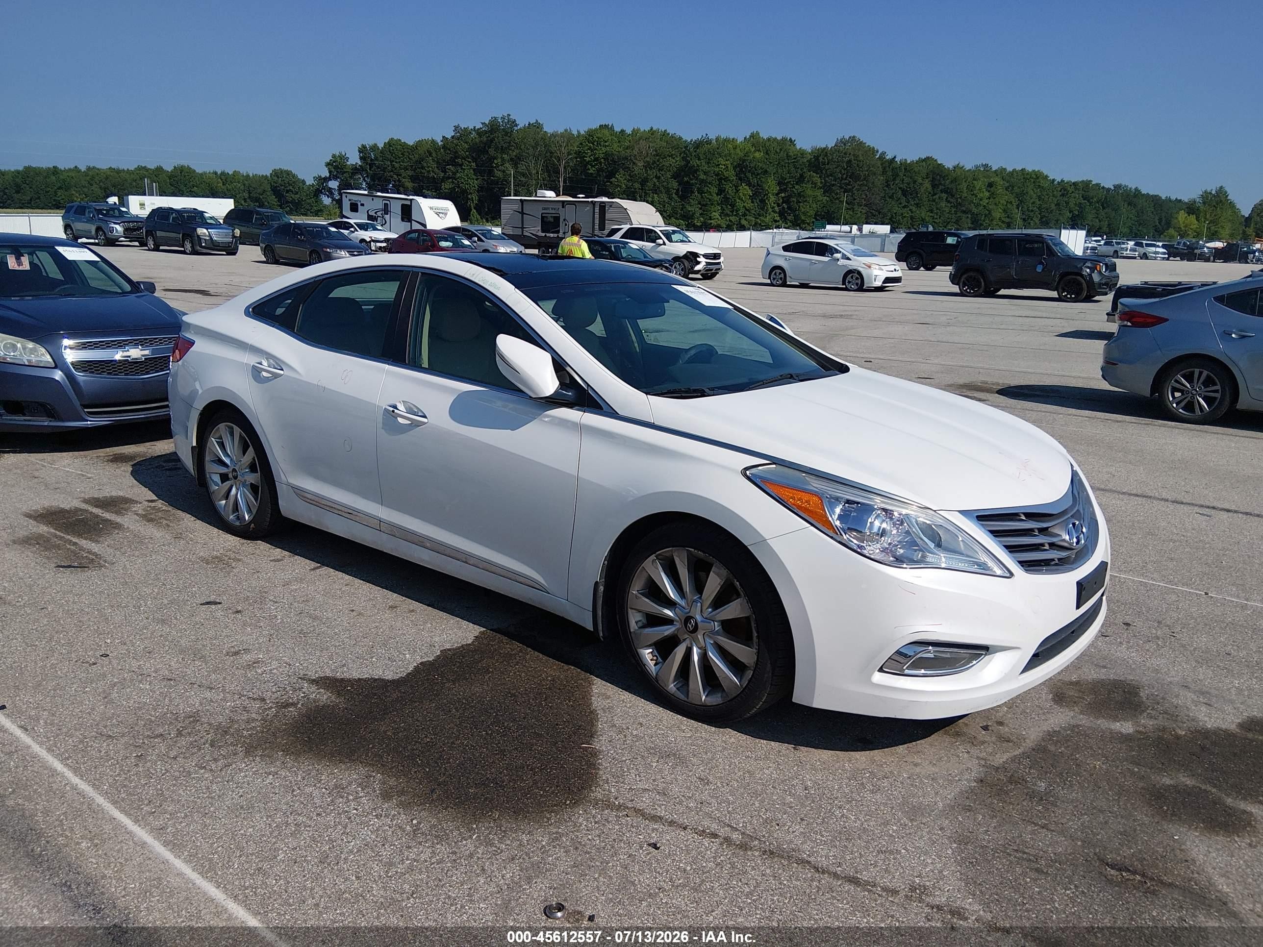 2013 Hyundai Azera, VIN KMHFH4JG3DA330555 — Крыша