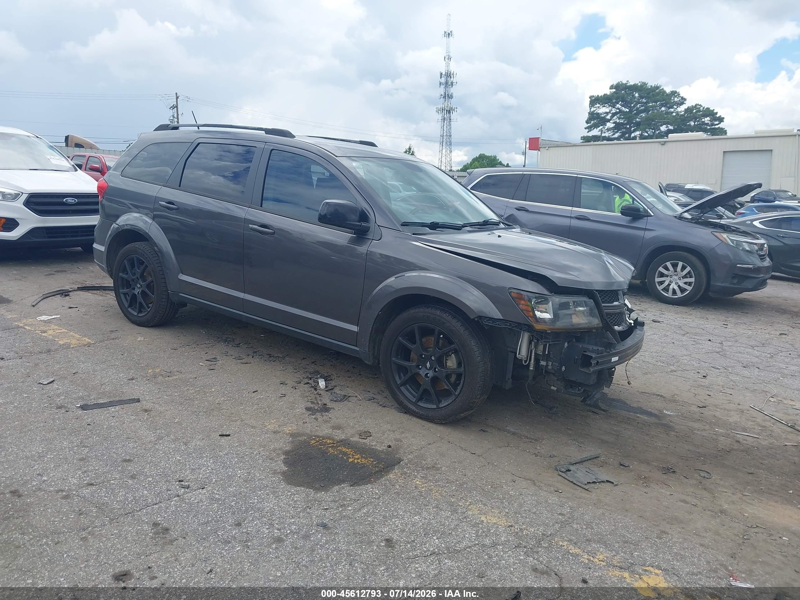 2018 Dodge Journey GT, VIN 3C4PDCEG5JT157666 — Front end