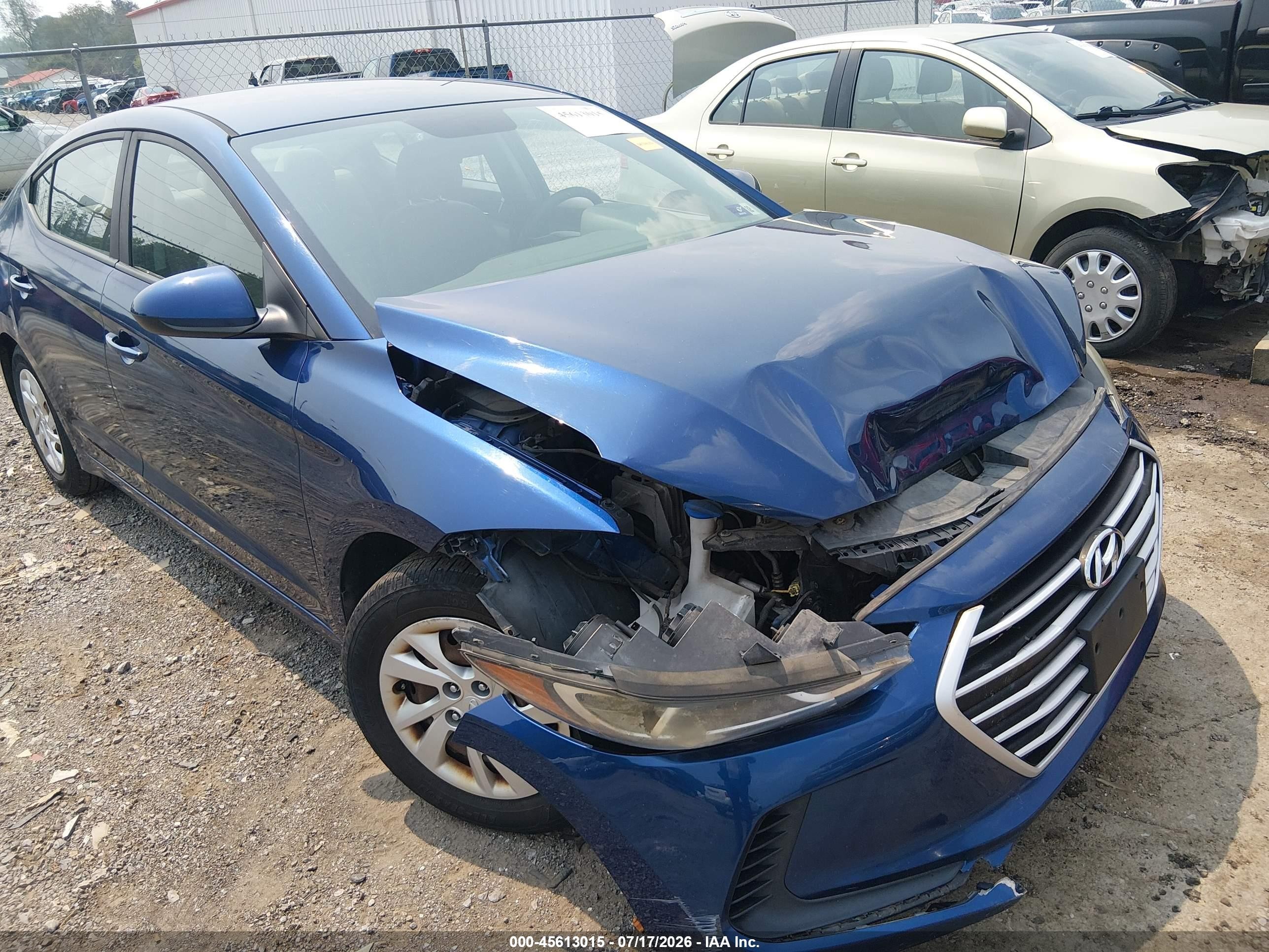 2017 Hyundai Elantra SE, VIN 5NPD74LF0HH192832 — Front end
