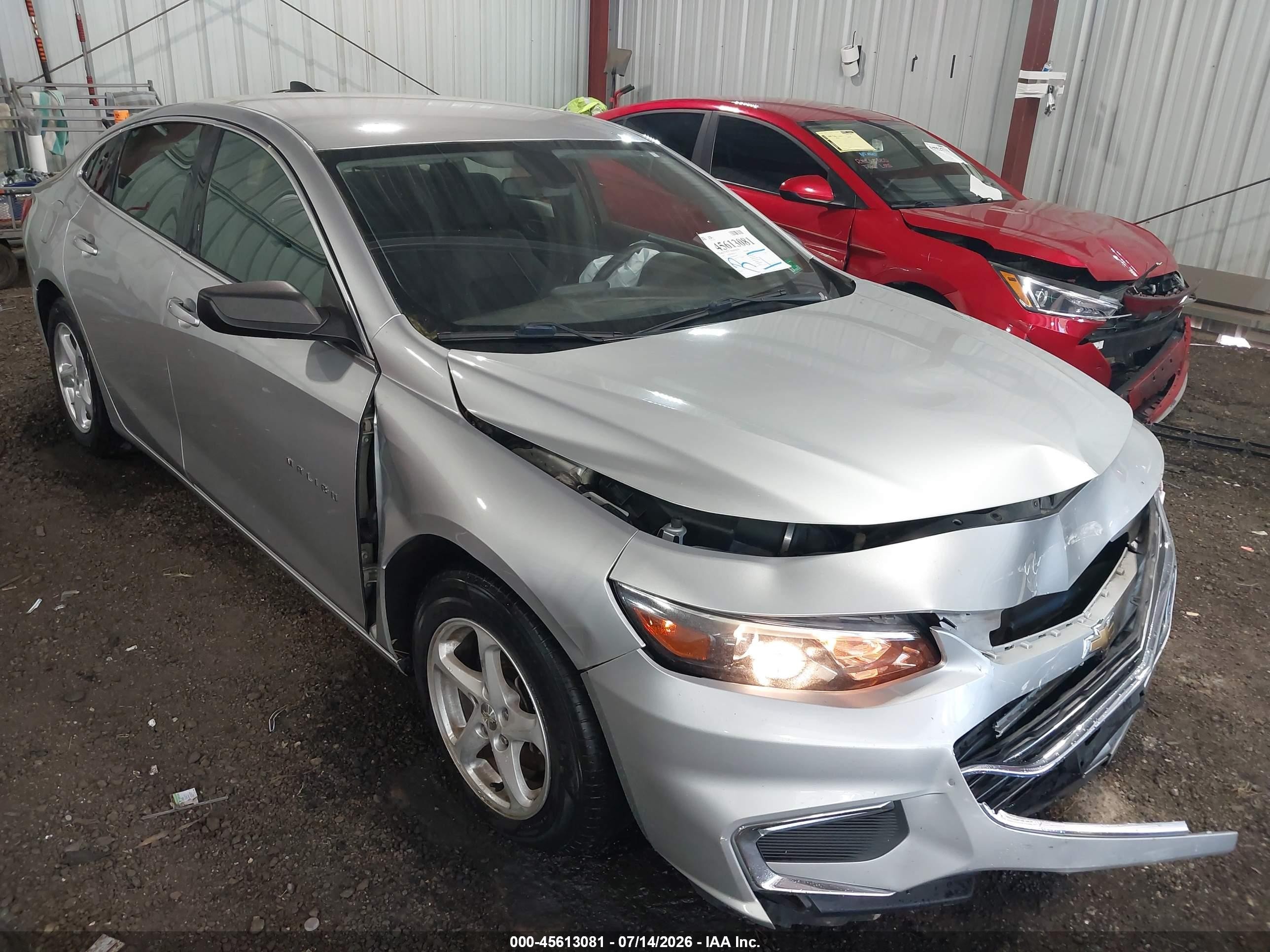 2017 Chevrolet Malibu LS, VIN 1G1ZB5ST9HF169599 — Front end