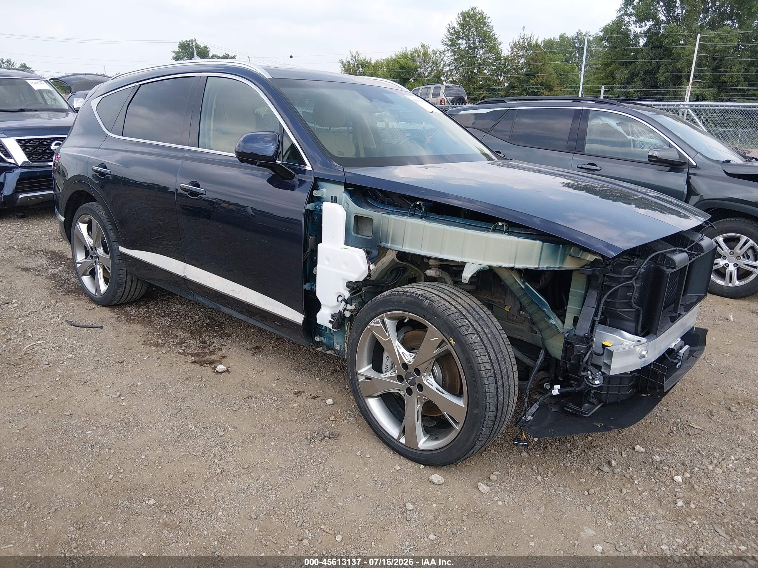 2024 Genesis GV80, VIN KMUHCESC4RU183677 — Front end