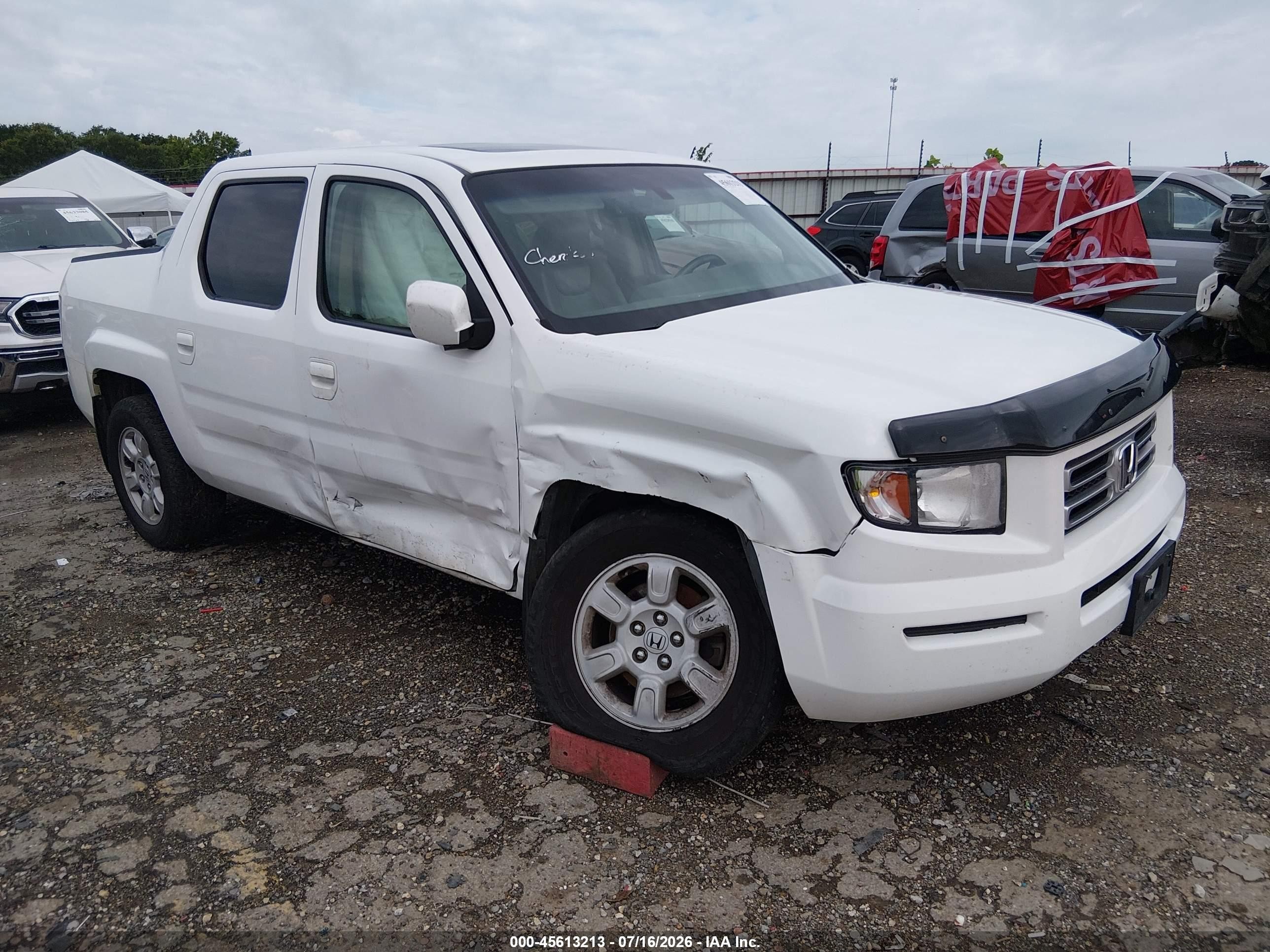 2007 Honda Ridgeline RTL, VIN 2HJYK16527H521941 — Перед