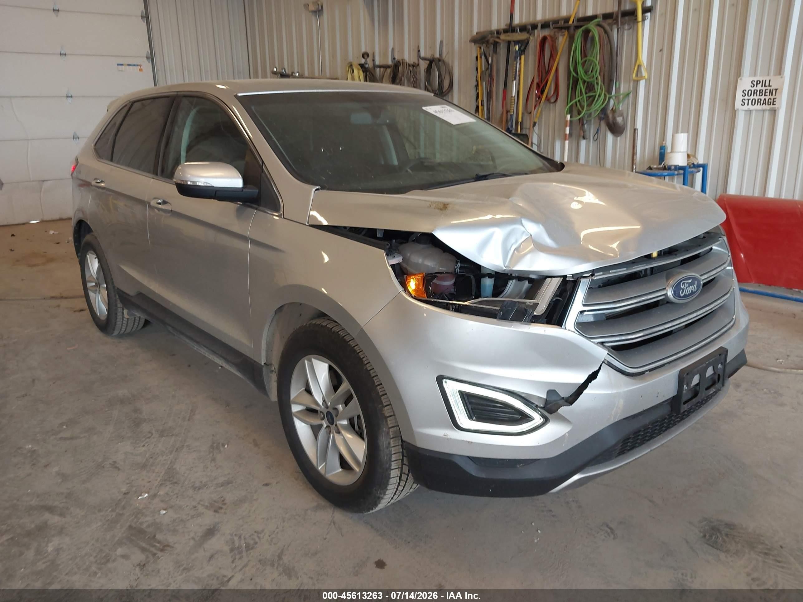 2016 Ford Edge SEL, VIN 2FMPK4J82GBB07740 — Перед