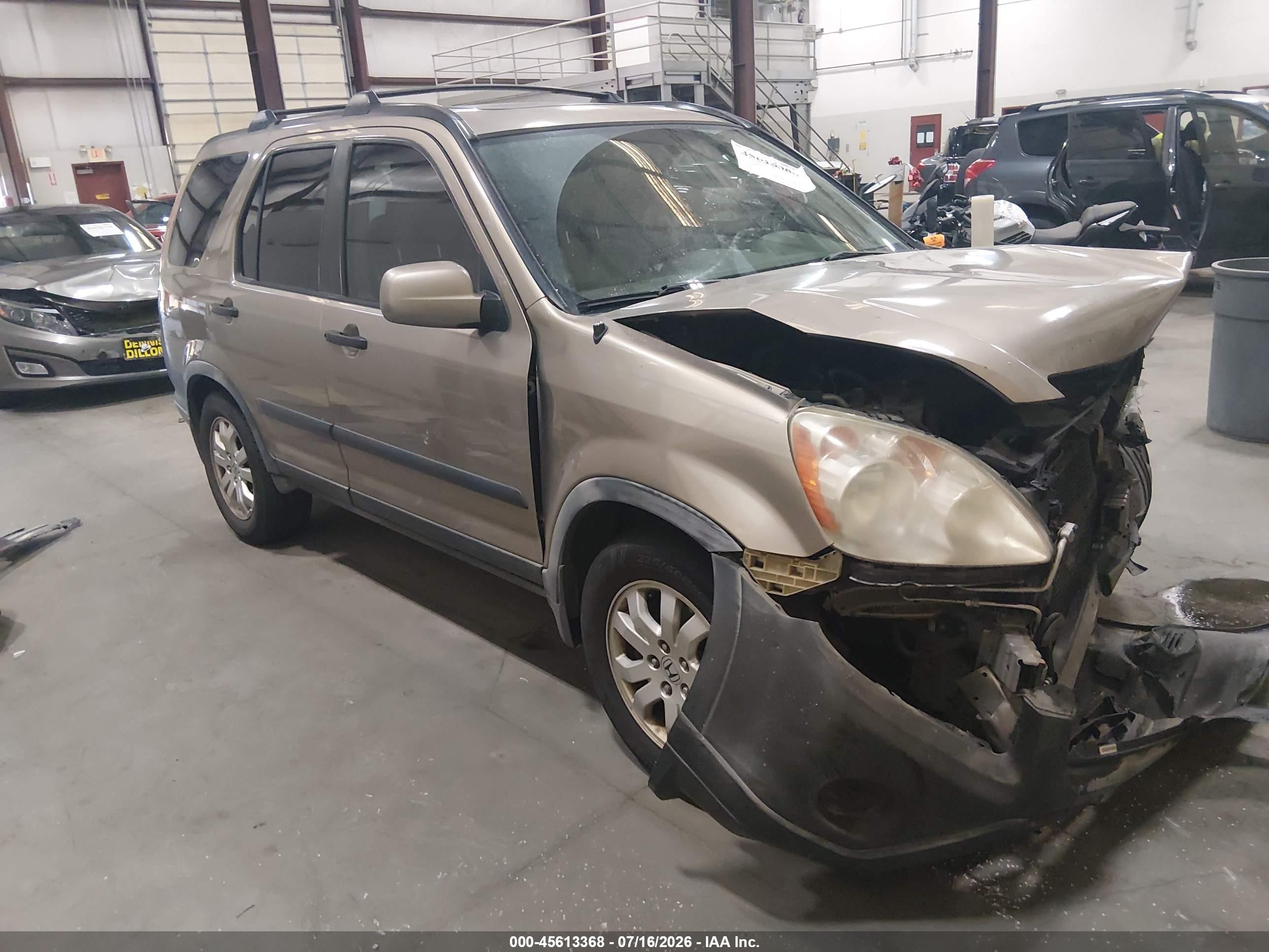 2006 Honda CR-V EX, VIN JHLRD78876C013580 — Перед