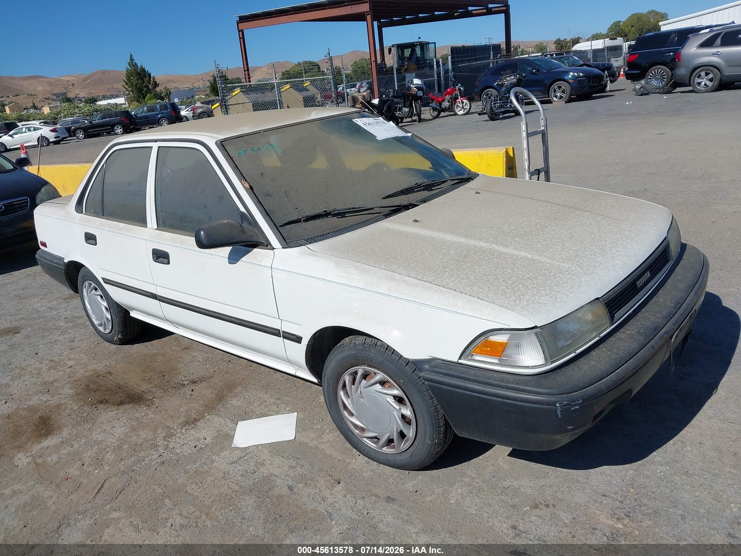 1990 Toyota Corolla, VIN 1NXAE94A8LZ149780 — Normal wear